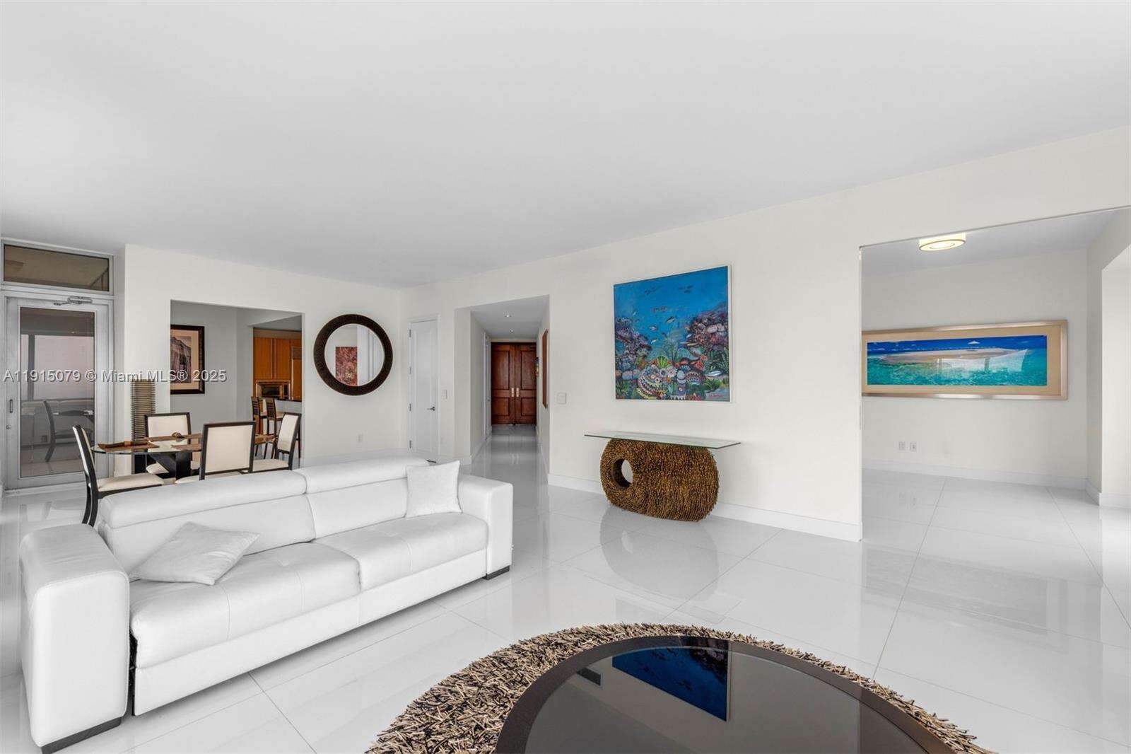MILLENNIUM TOWER - 1425 Brickell Ave, Miami, FL 33131 | Picture 11