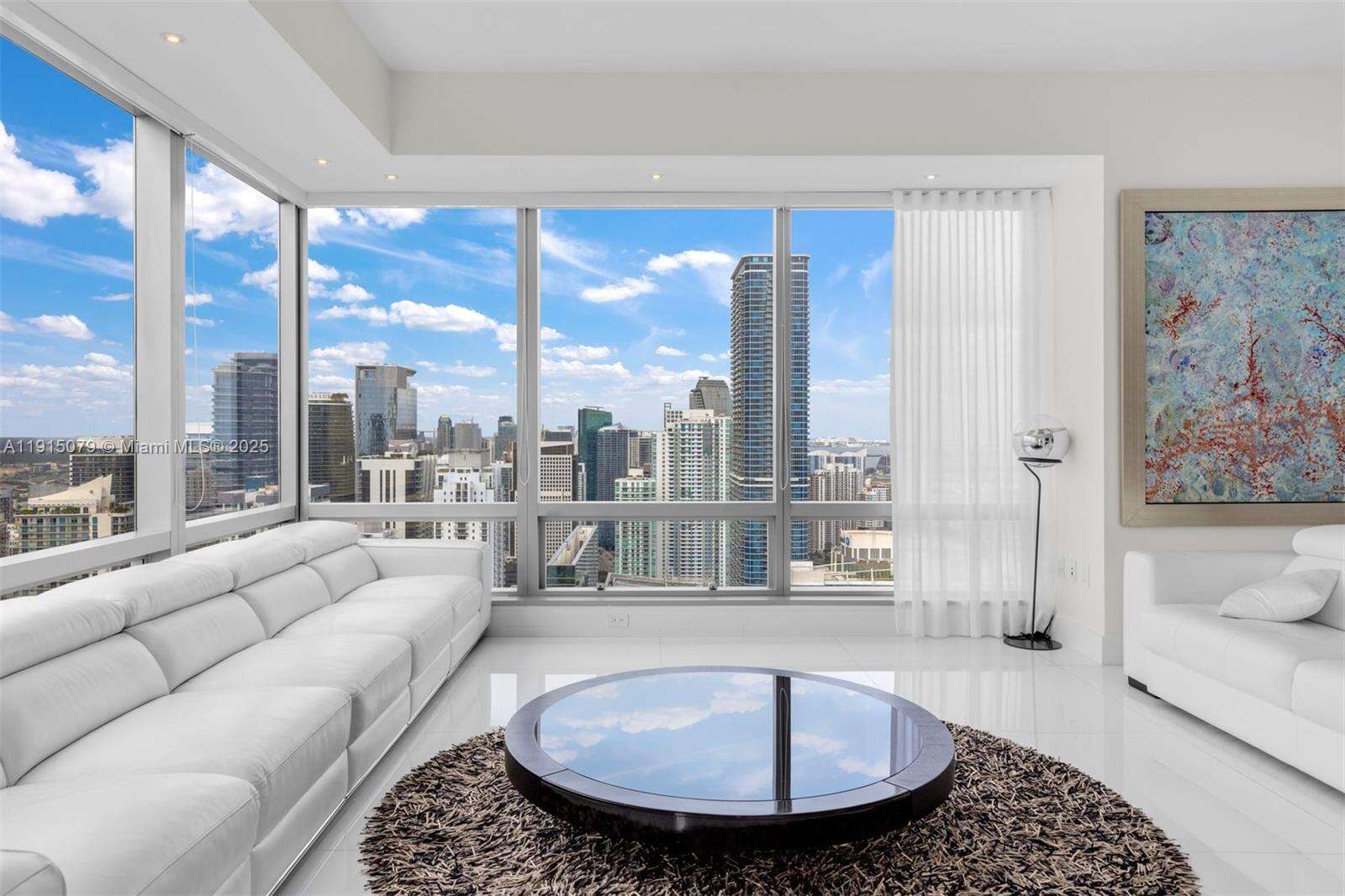 MILLENNIUM TOWER - 1425 Brickell Ave, Miami, FL 33131 | Picture 9
