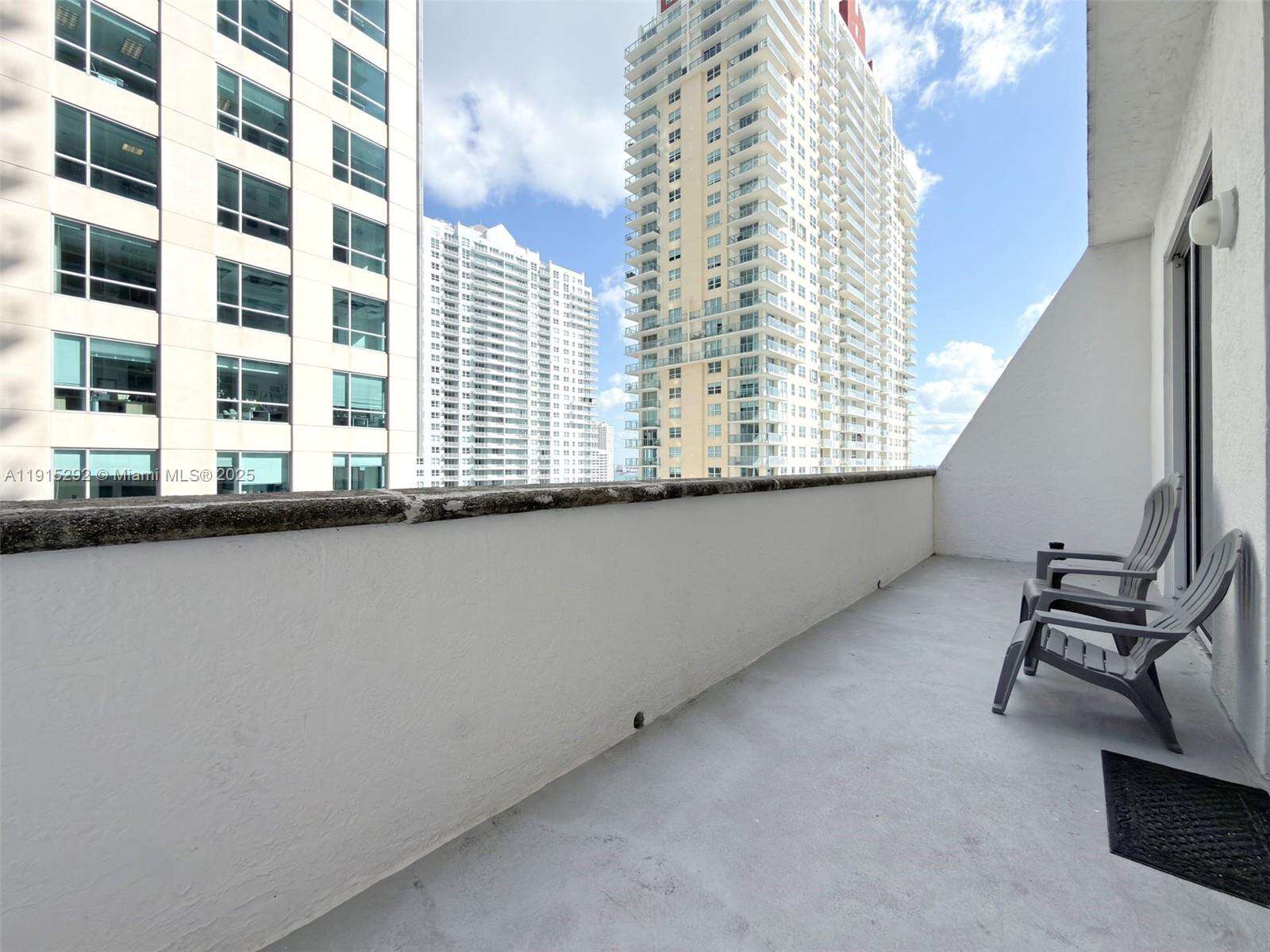 The Club At Brickell Bay at 1200 Brickell Bay Dr, Miami, FL 33131 - For Sale photo 15
