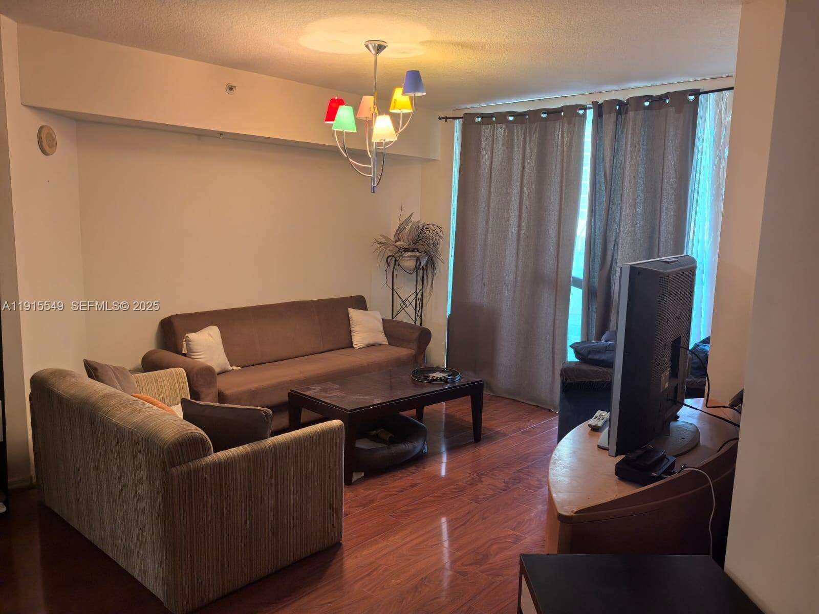 La Perla at 16699 Collins Ave, Sunny Isles Beach, FL 33160 - For Sale photo 12