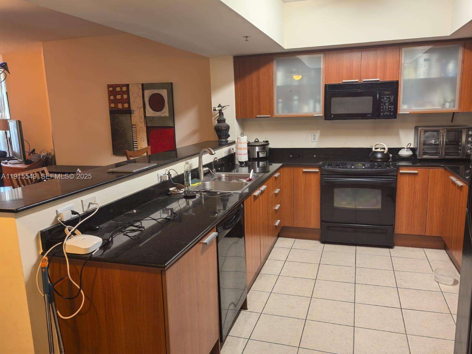La Perla at 16699 Collins Ave, Sunny Isles Beach, FL 33160 - For Sale photo 6