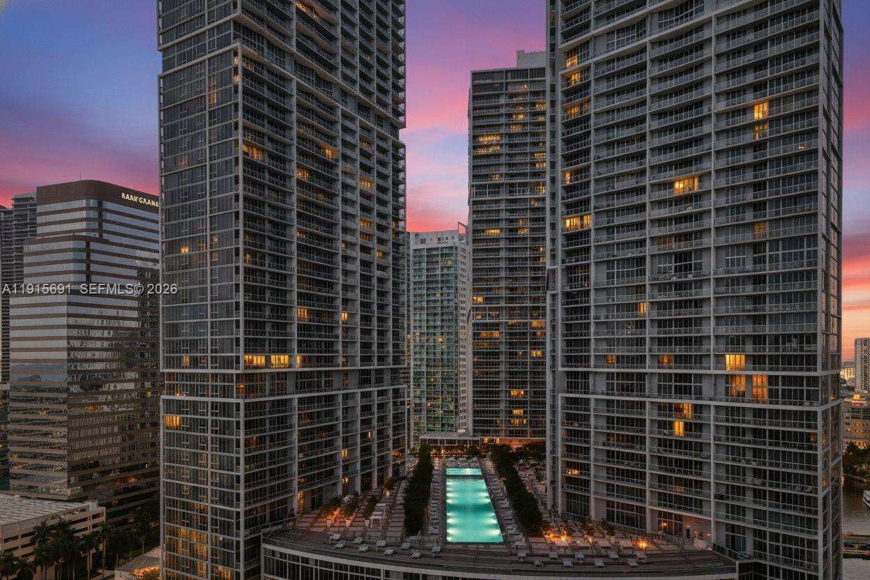 Icon Brickell 2 at 495 Brickell Ave, Miami, FL 33131 - For Sale photo 3