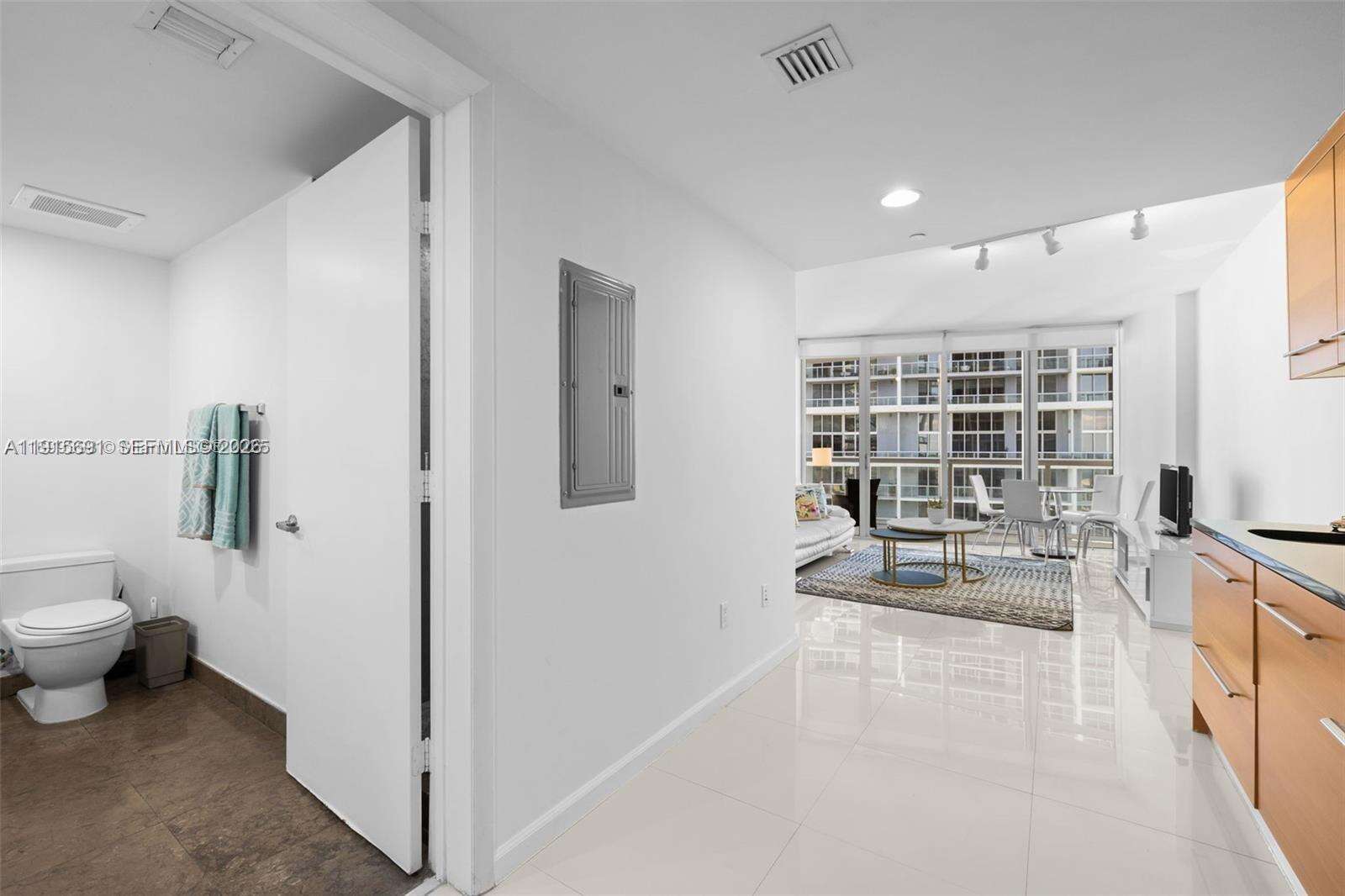 Icon Brickell 2 at 495 Brickell Ave, Miami, FL 33131 - For Sale photo 43
