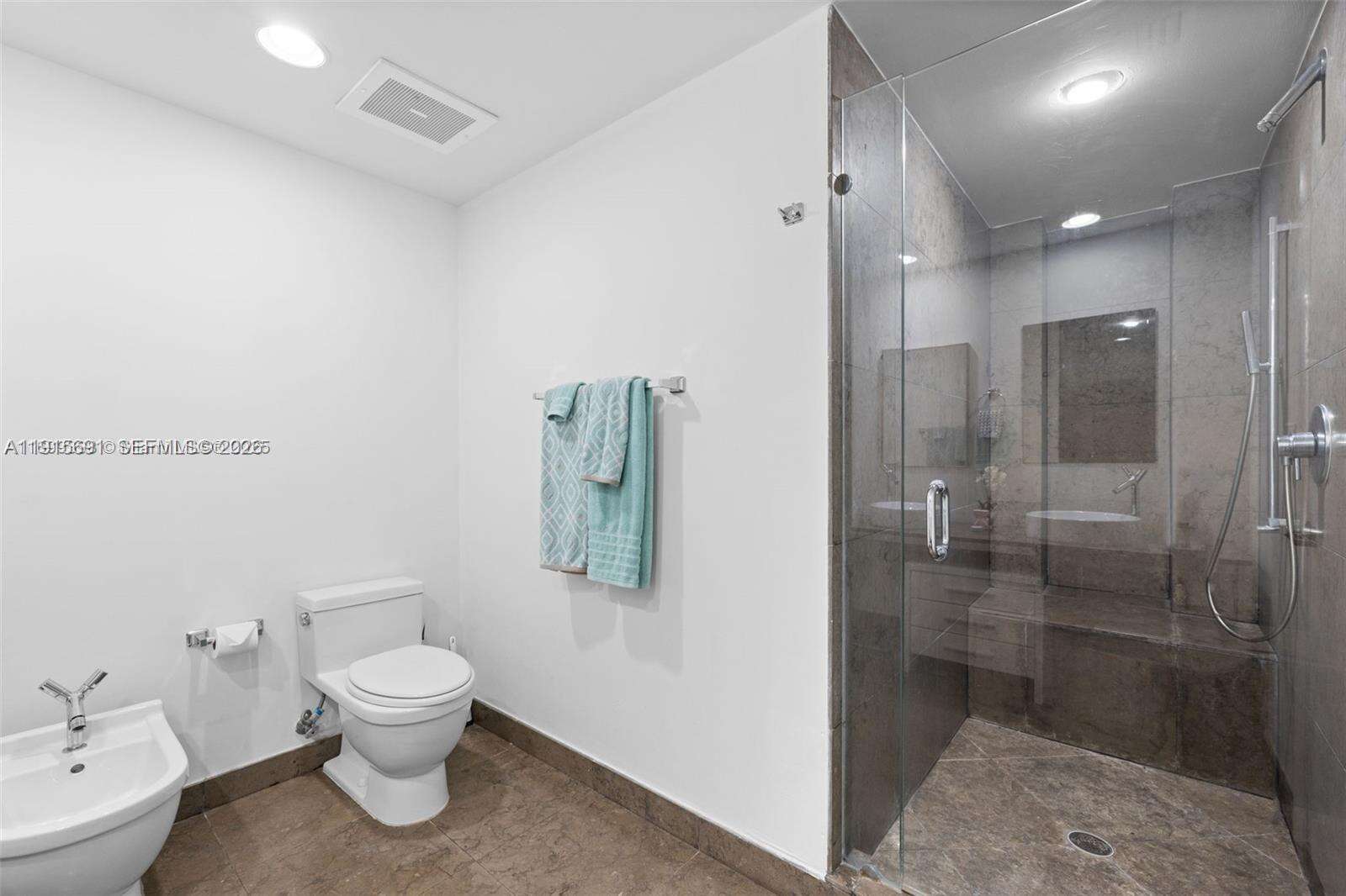 Icon Brickell 2 at 495 Brickell Ave, Miami, FL 33131 - For Sale photo 44