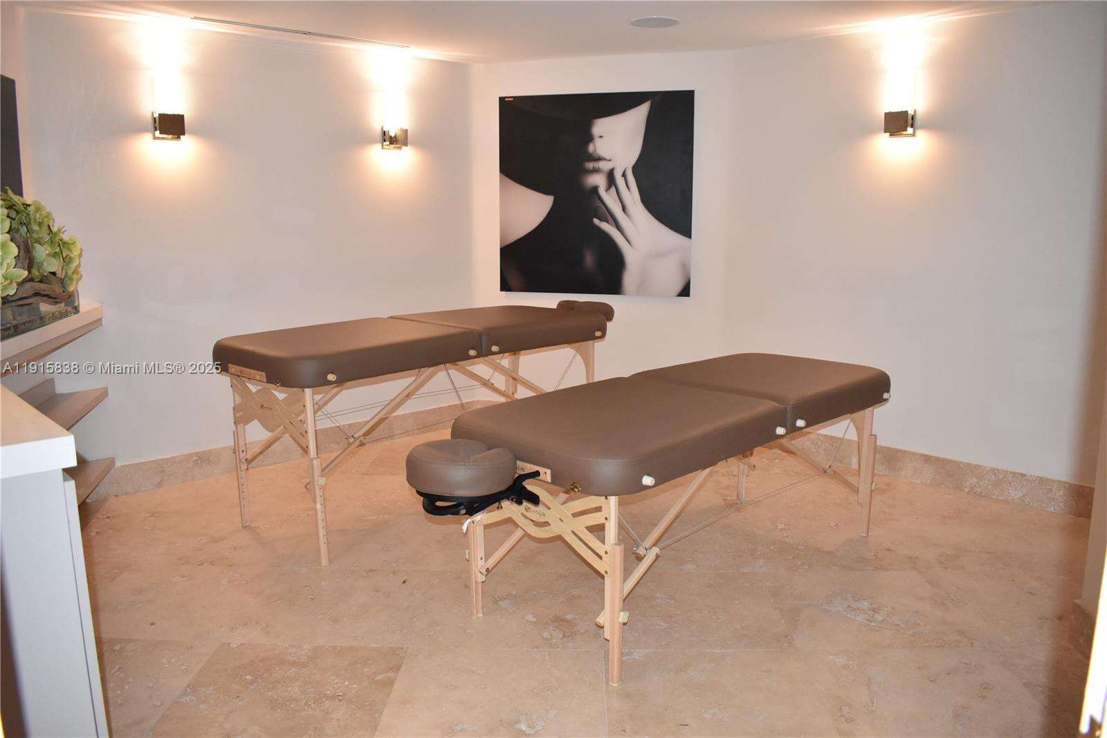 THE PINNACLE - 17555 Collins Ave, Sunny Isles Beach, FL 33160 | Picture 25