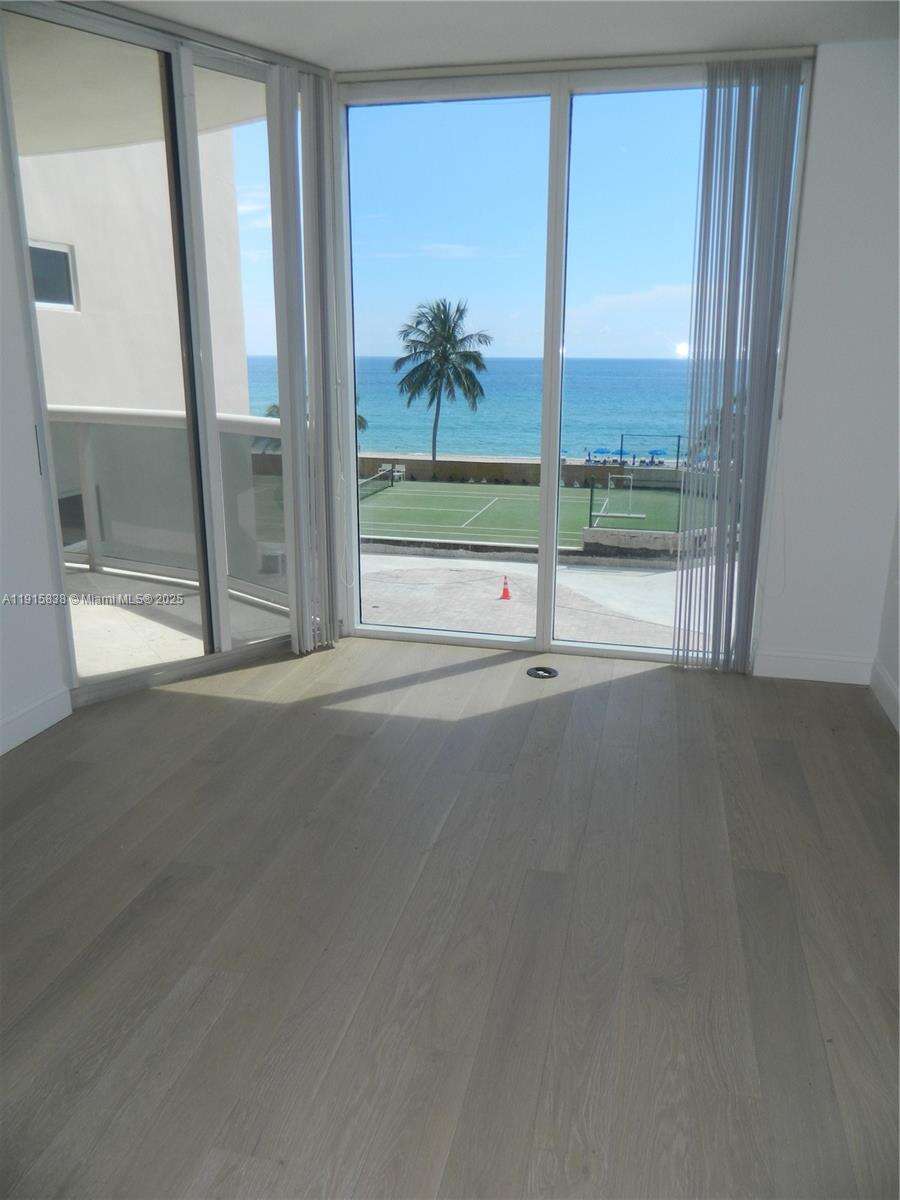 THE PINNACLE - 17555 Collins Ave, Sunny Isles Beach, FL 33160 | Picture 7
