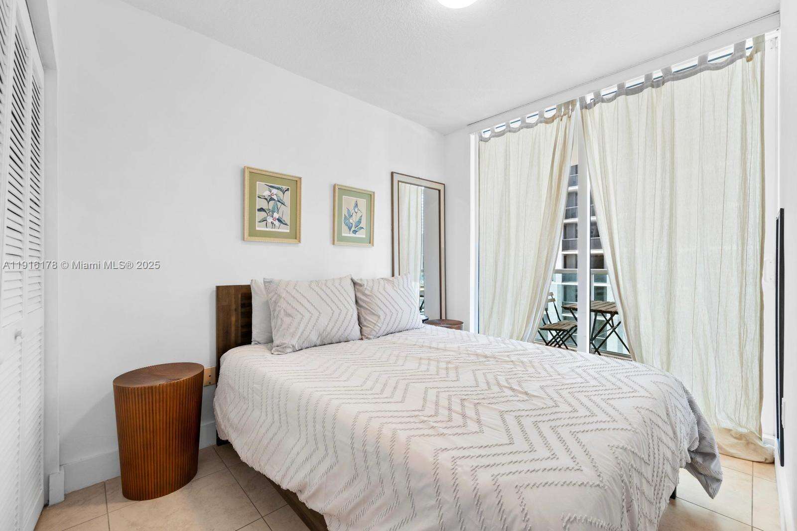 Brickell On The River at 41 5 St, Miami, FL 33131 - For Sale photo 17