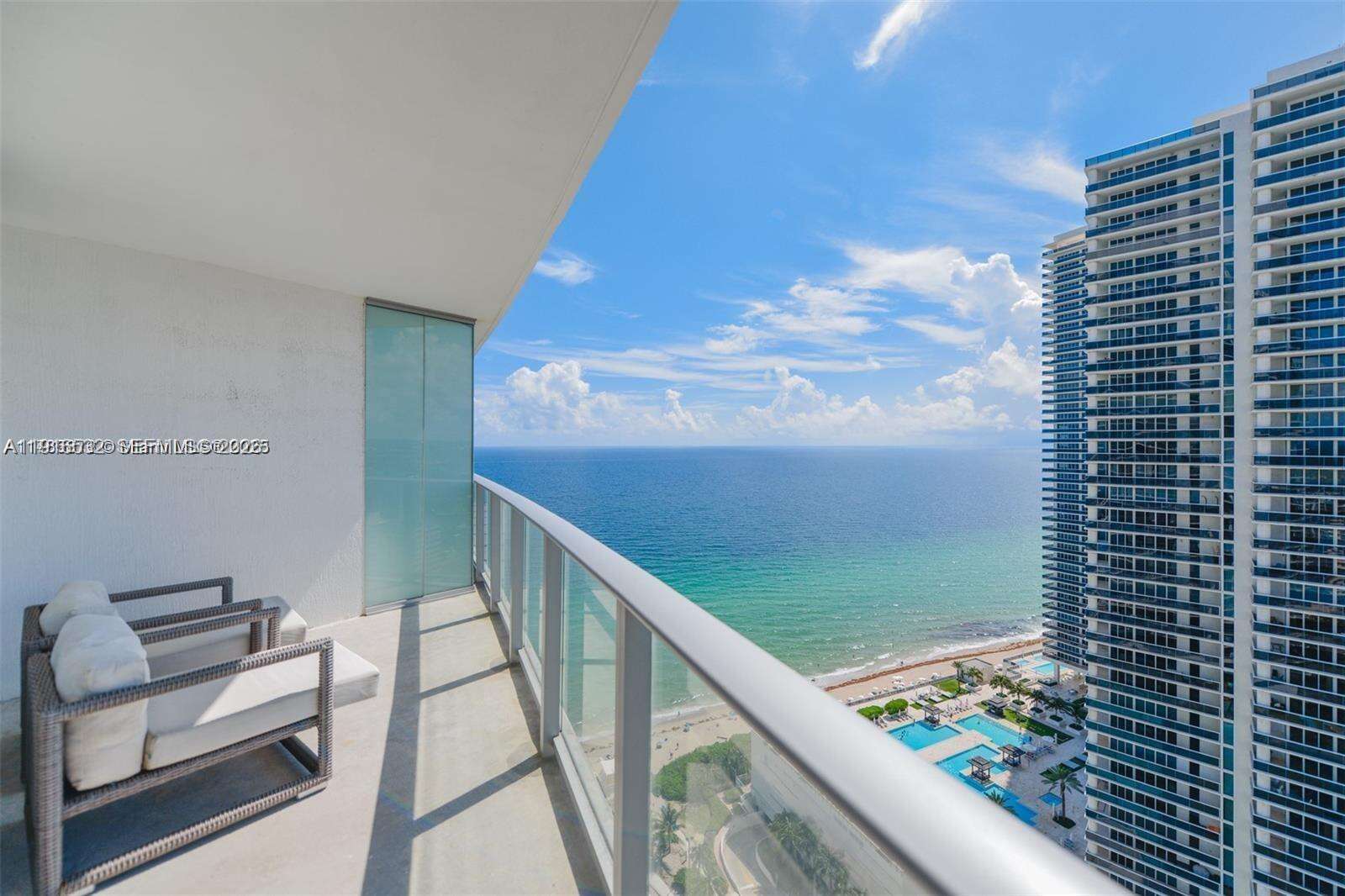 Hyde Resort at 4111 Ocean Dr, Hollywood, FL 33019 - For Sale photo 1