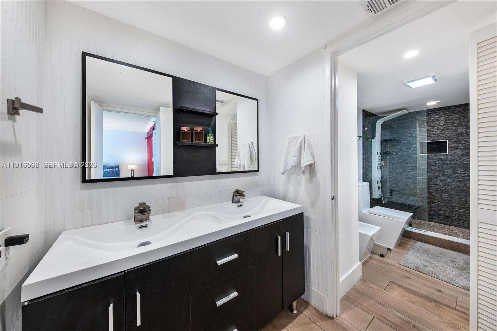 The Palace at 1541 Brickell Ave, Miami, FL 33129 - For Sale photo 28