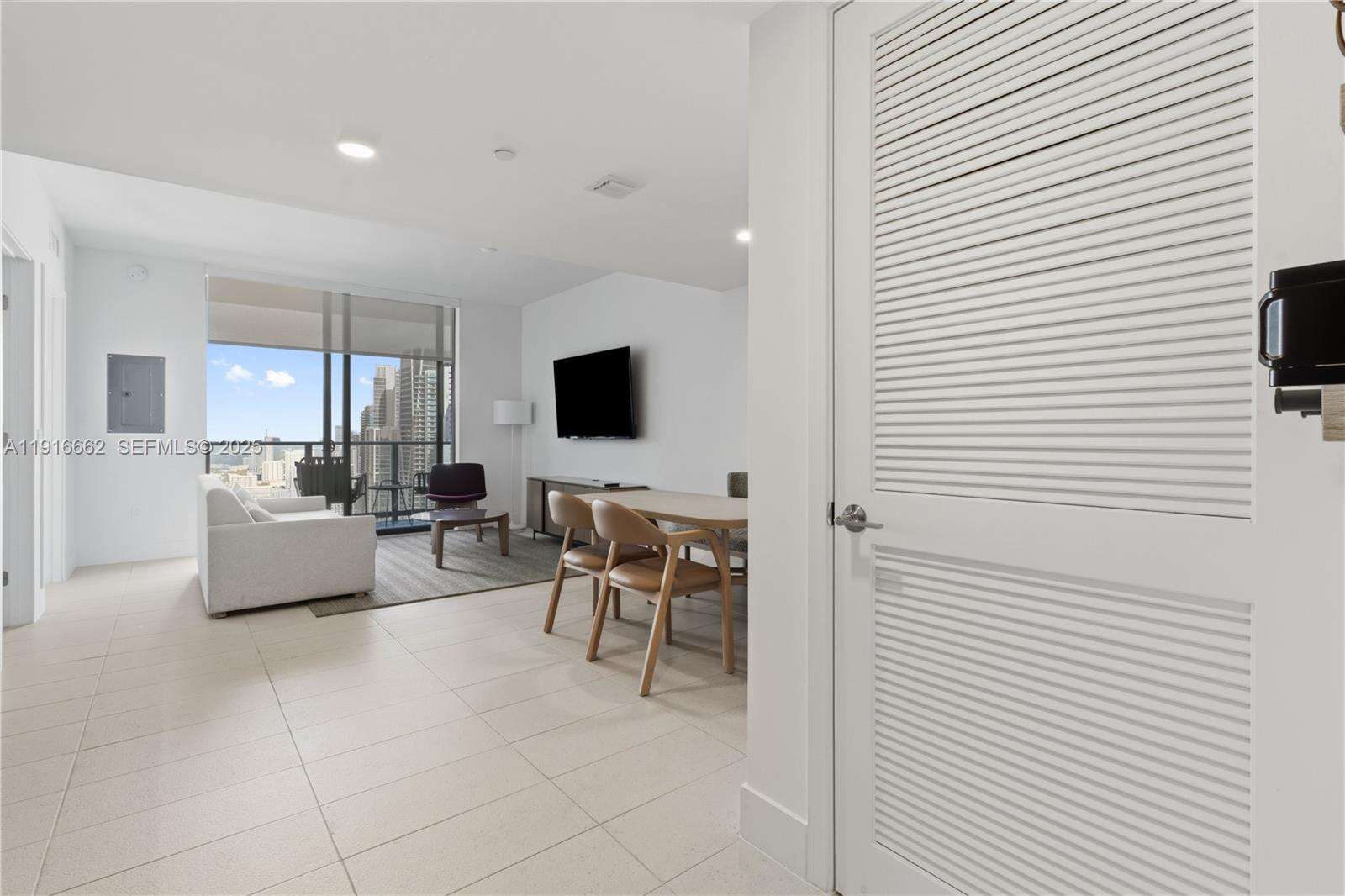 Natiivo | Gale Miami at 159 6 St, Miami, FL 33132 - For Sale photo 14