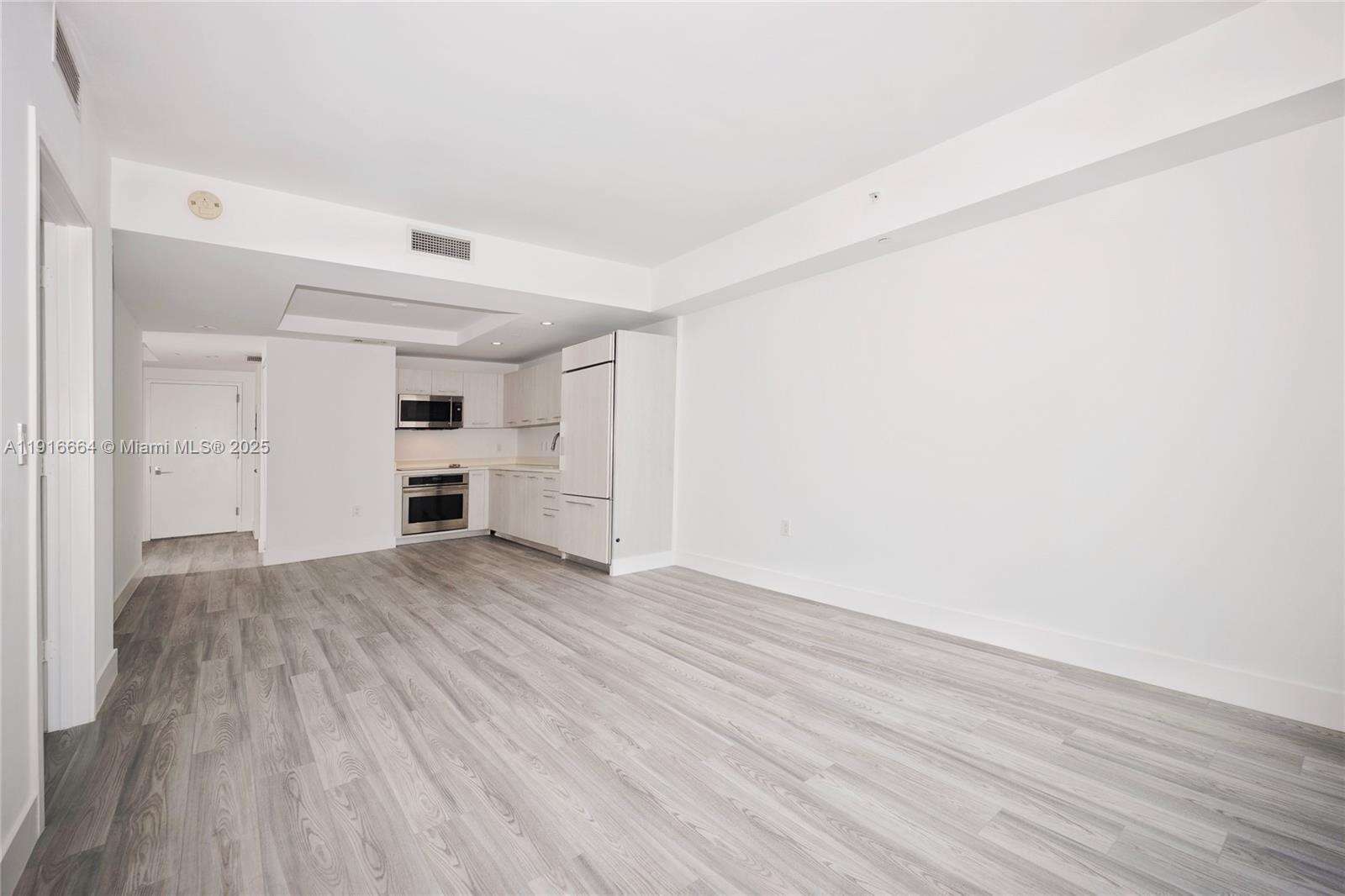 Brickell Heights East at 45 9 St, Miami, FL 33130 - For Sale photo 2