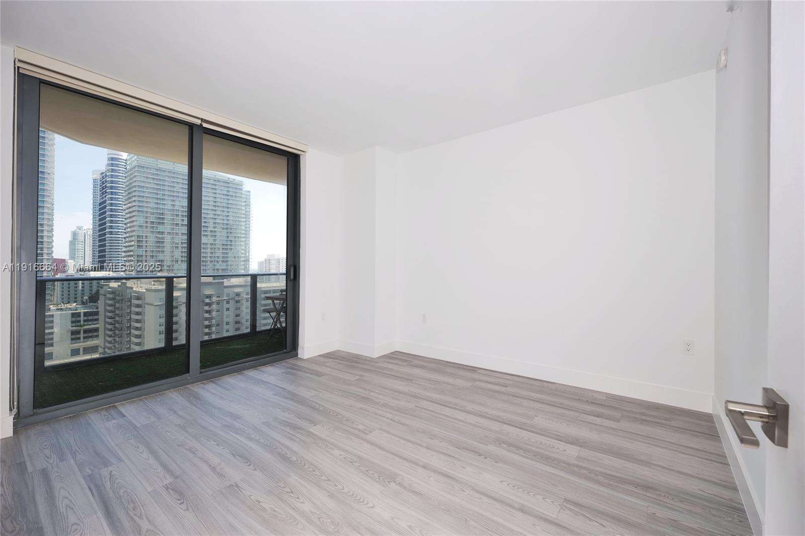 Brickell Heights East at 45 9 St, Miami, FL 33130 - For Sale photo 11