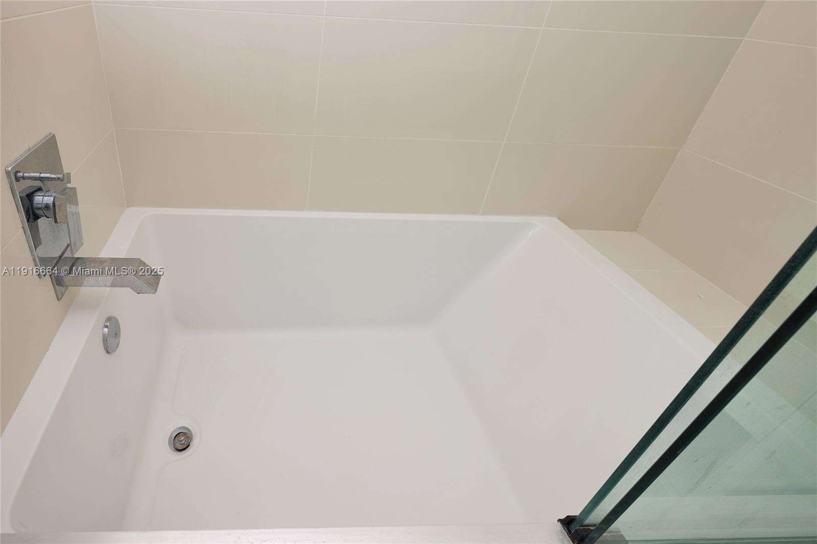 Brickell Heights East at 45 9 St, Miami, FL 33130 - For Sale photo 23
