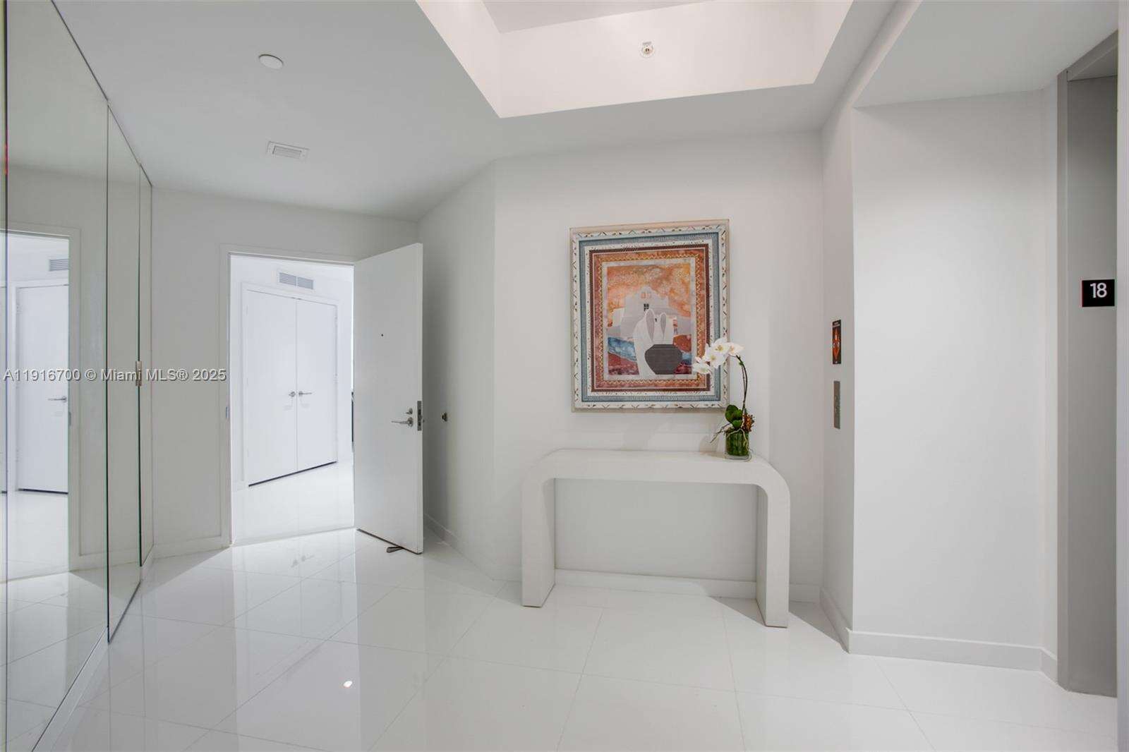 Paramount Miami Worldcenter at 851 1 Ave, Miami, FL 33132 - For Sale photo 14