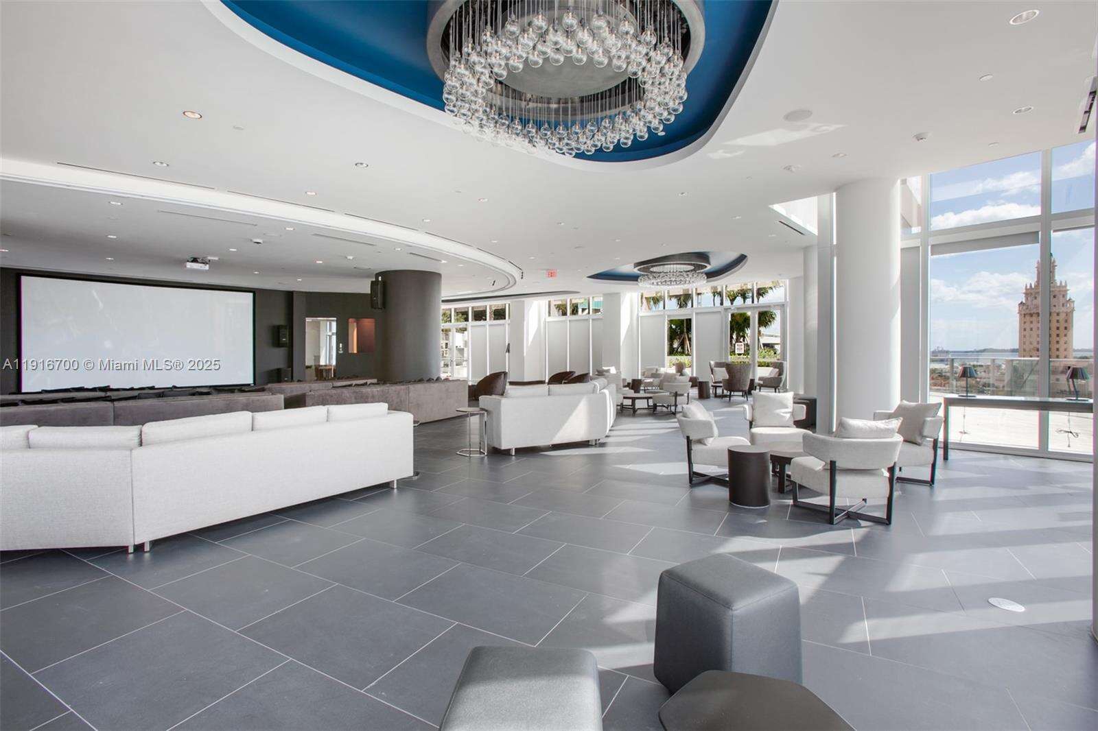 Paramount Miami Worldcenter at 851 1 Ave, Miami, FL 33132 - For Sale photo 15