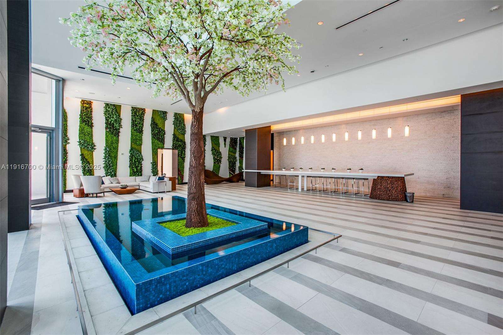 Paramount Miami Worldcenter at 851 1 Ave, Miami, FL 33132 - For Sale photo 18