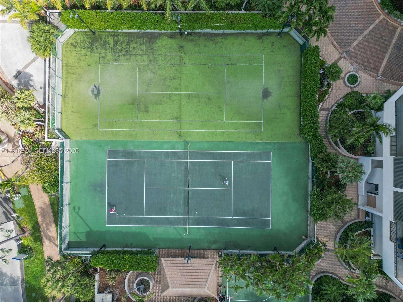 Brickell Key 1 at 520 Brickell Key Dr, Miami, FL 33131 - For Sale photo 27