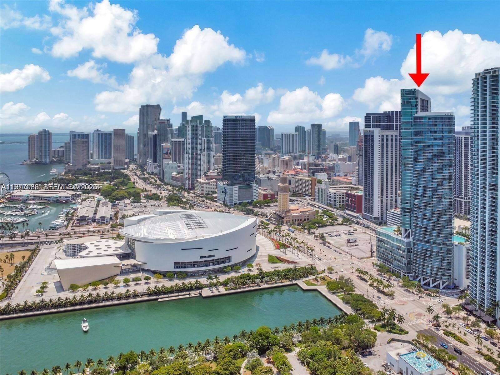 Marina Blue at 888 Biscayne Blvd, Miami, FL 33132 - For Sale photo 2
