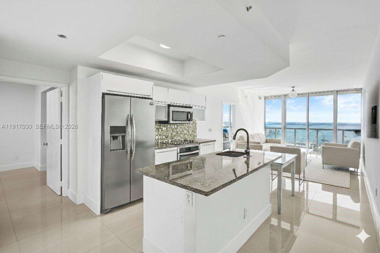 Marina Blue at 888 Biscayne Blvd, Miami, FL 33132 - For Sale photo 4