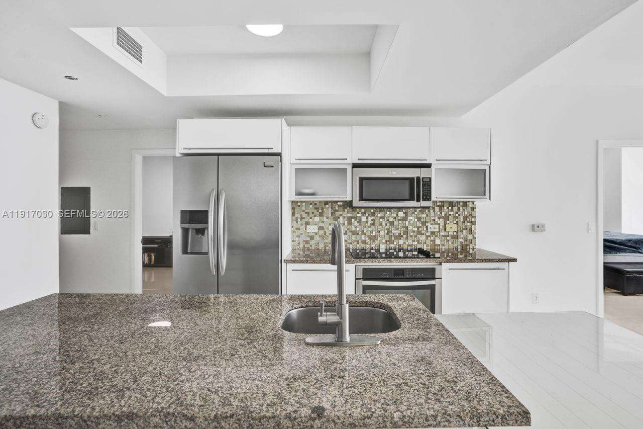 Marina Blue at 888 Biscayne Blvd, Miami, FL 33132 - For Sale photo 6