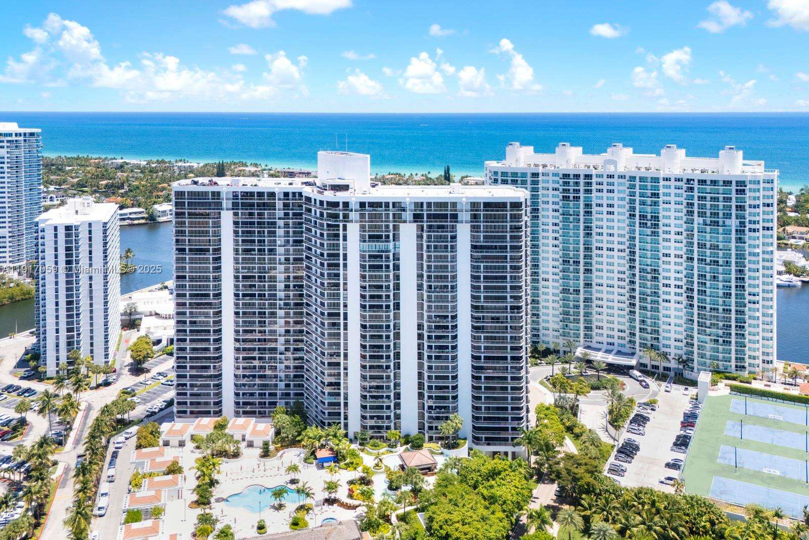 Hamptons West at 20281 Country Club Dr, Aventura, FL 33180 - For Sale photo 1