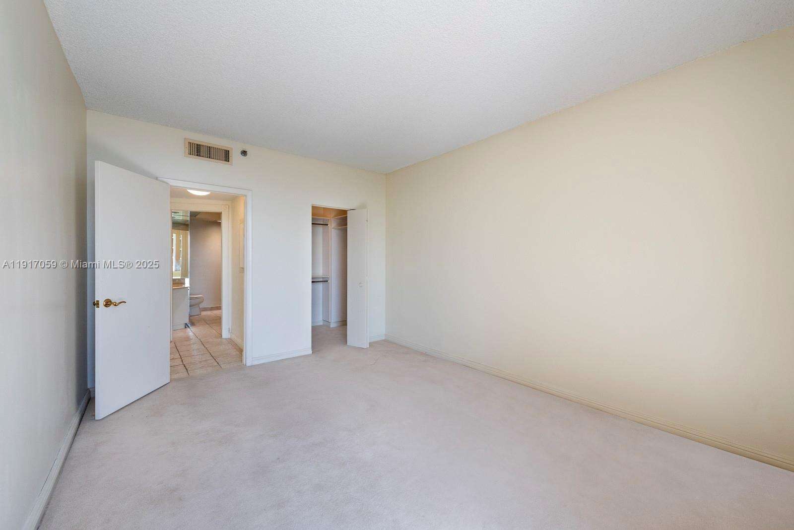 Hamptons West at 20281 Country Club Dr, Aventura, FL 33180 - For Sale photo 32