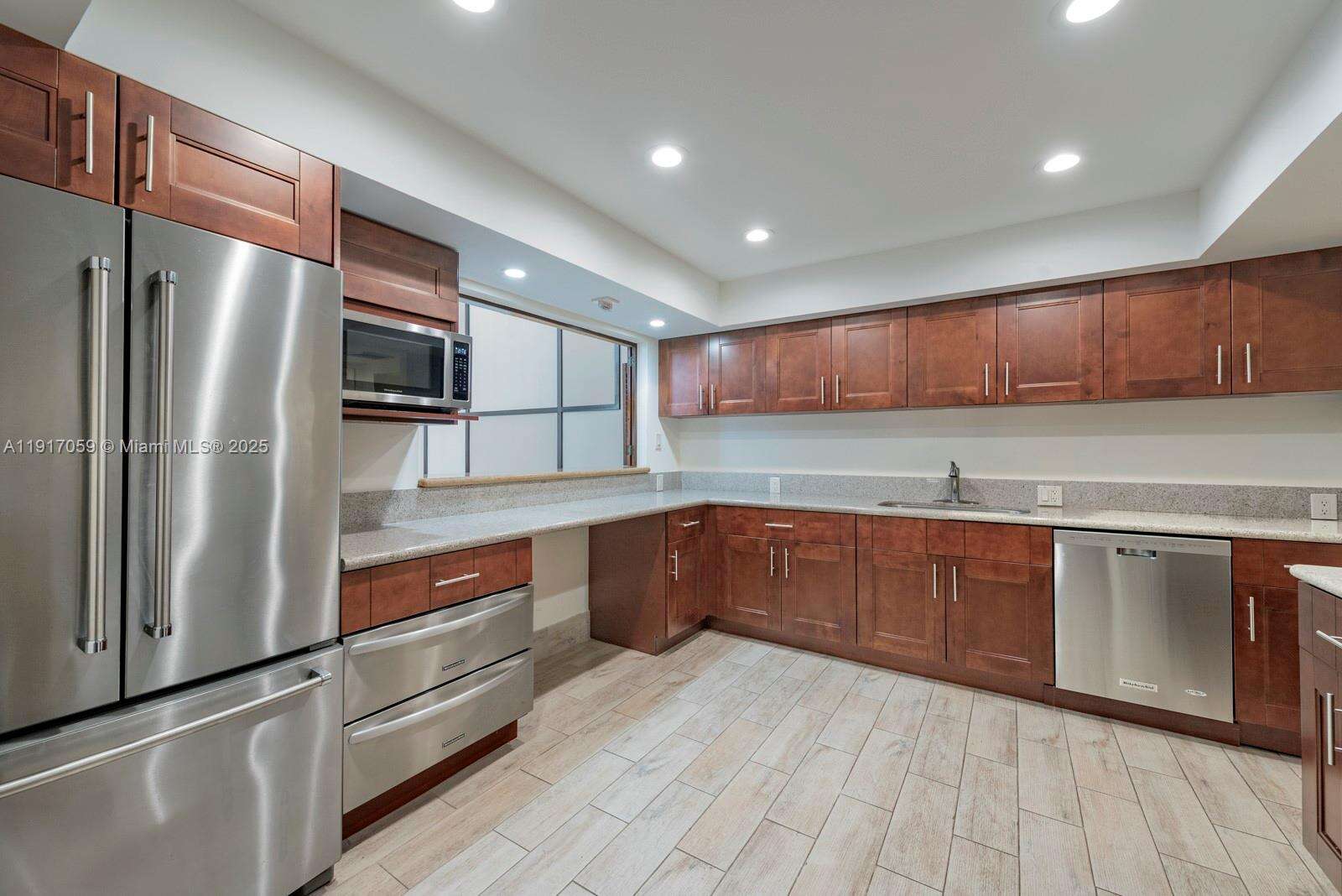 Hamptons West at 20281 Country Club Dr, Aventura, FL 33180 - For Sale photo 49