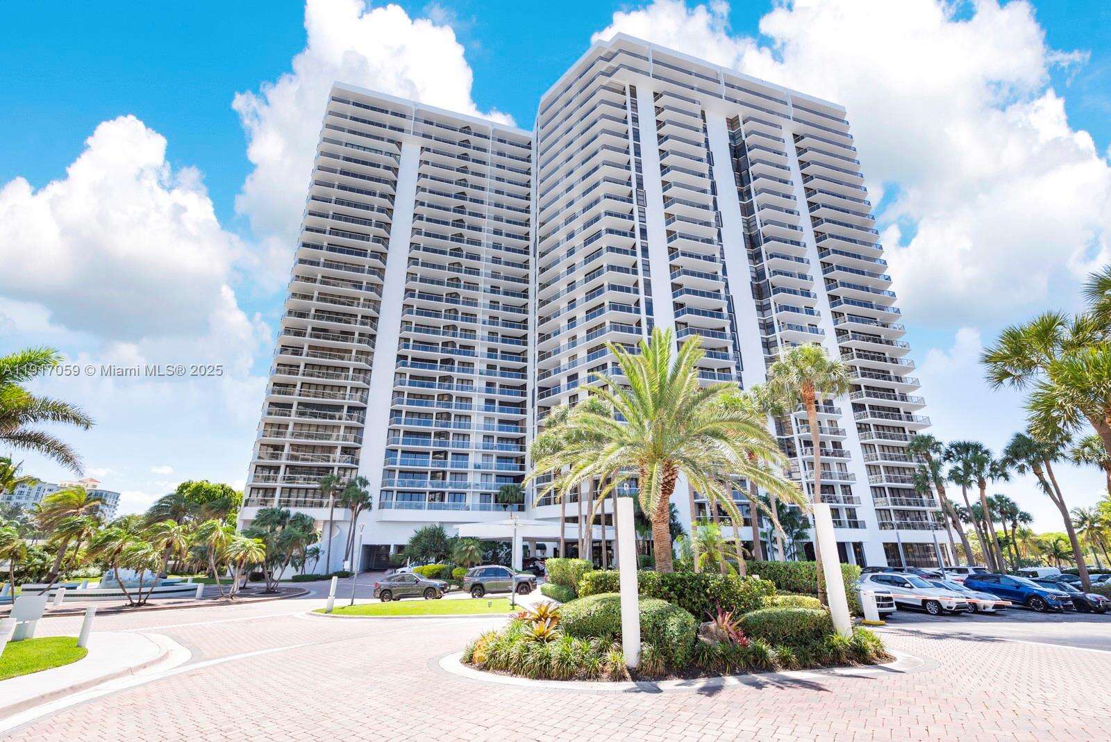 Hamptons West at 20281 Country Club Dr, Aventura, FL 33180 - For Sale photo 69