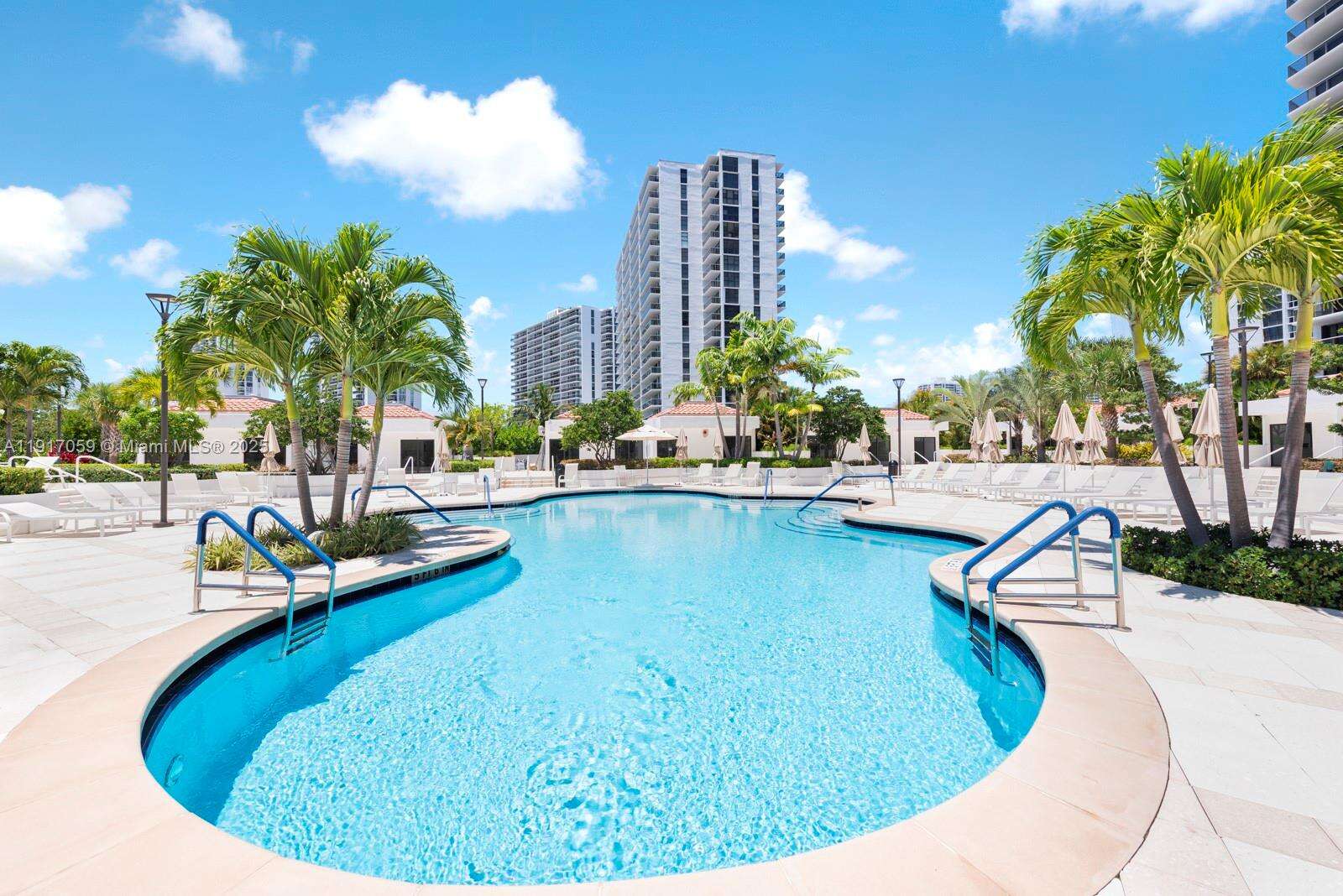 Hamptons West at 20281 Country Club Dr, Aventura, FL 33180 - For Sale photo 70