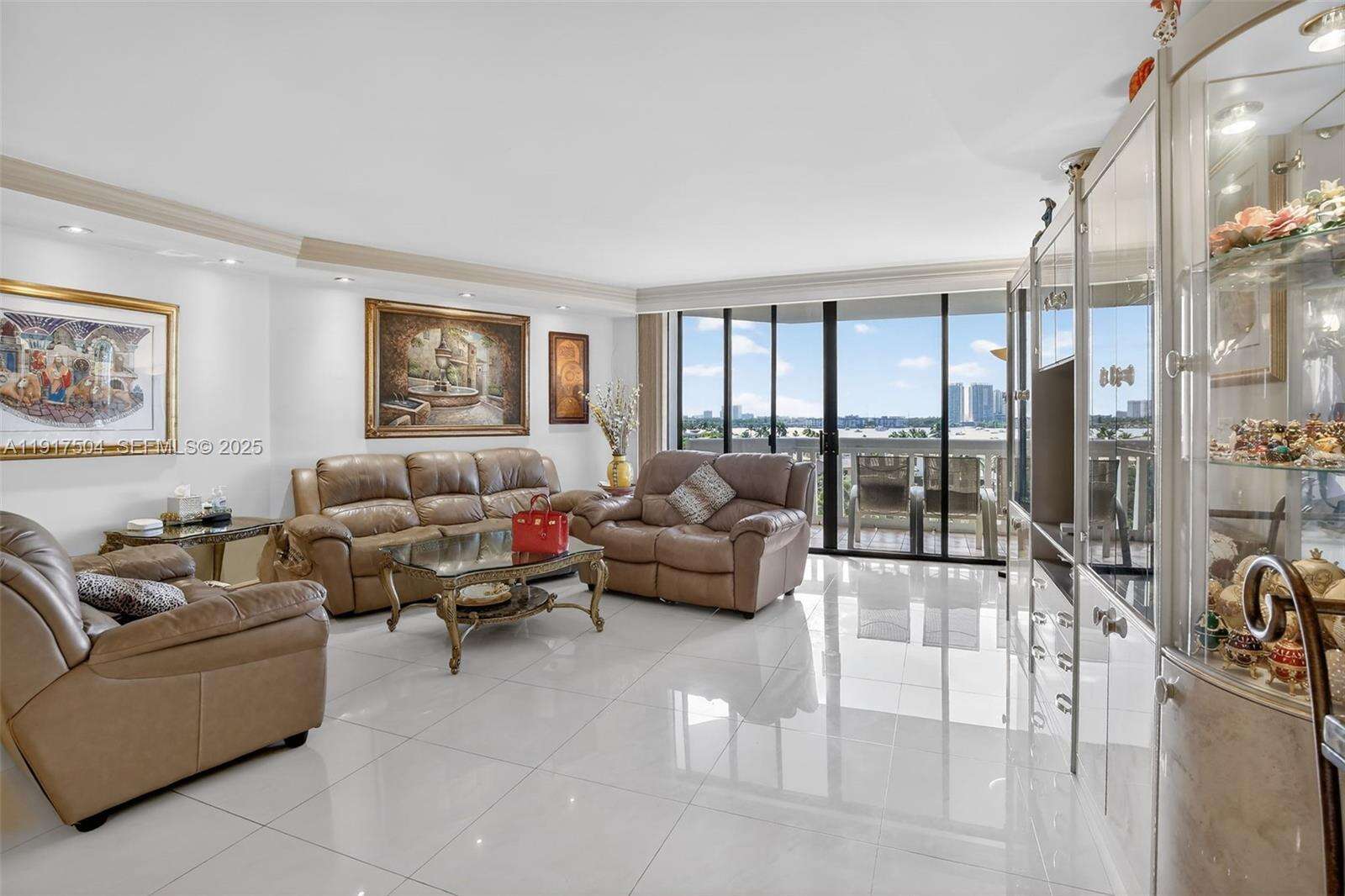 1000 Williams Island at 1000 Island Blvd, Aventura, FL 33160 - For Sale photo 1