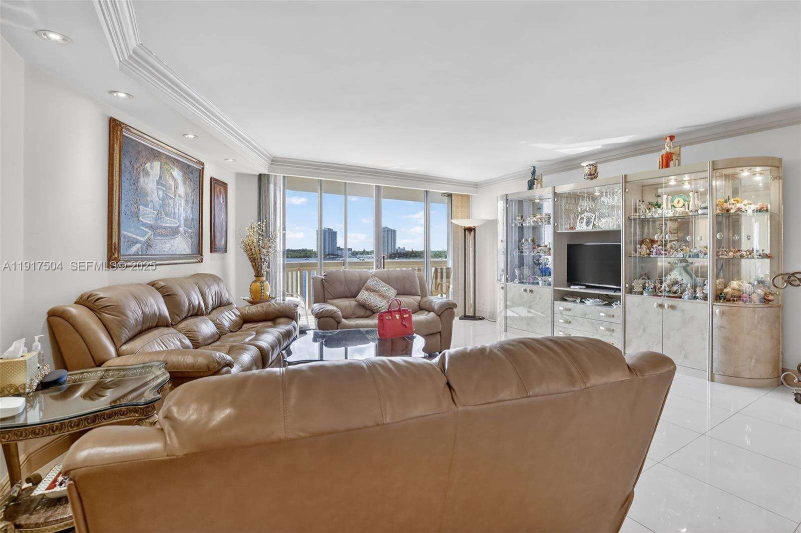 1000 Williams Island at 1000 Island Blvd, Aventura, FL 33160 - For Sale photo 4