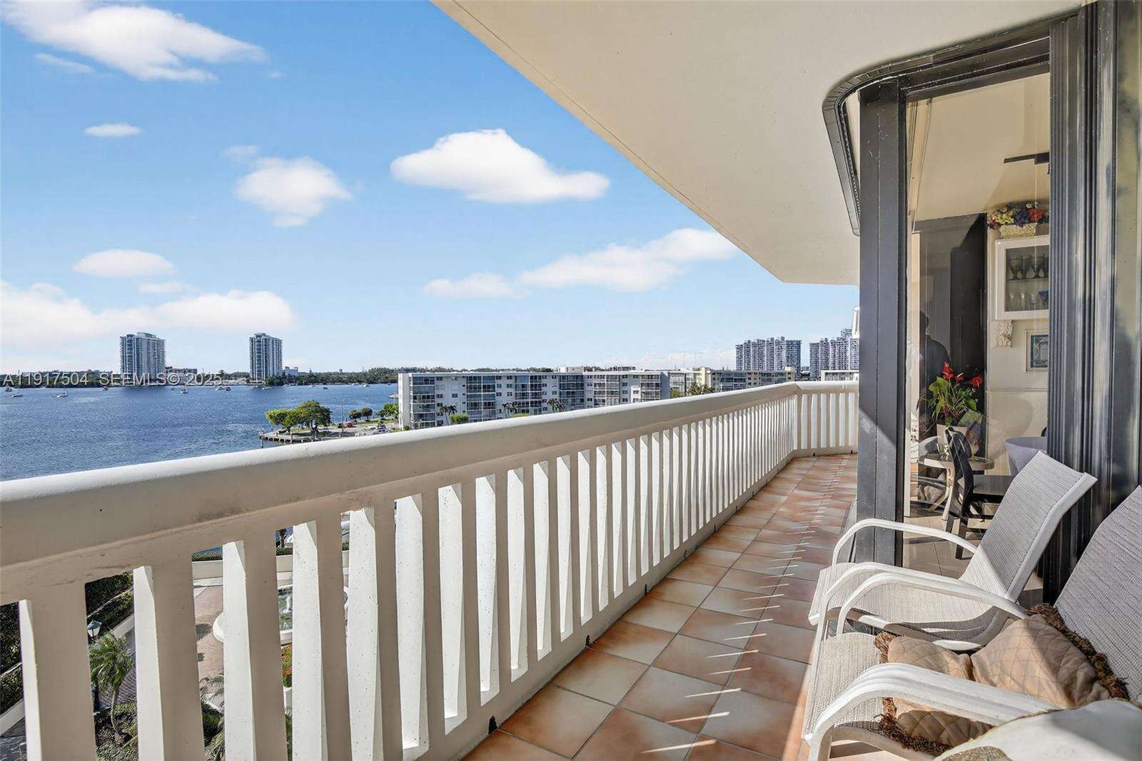 1000 Williams Island at 1000 Island Blvd, Aventura, FL 33160 - For Sale photo 6