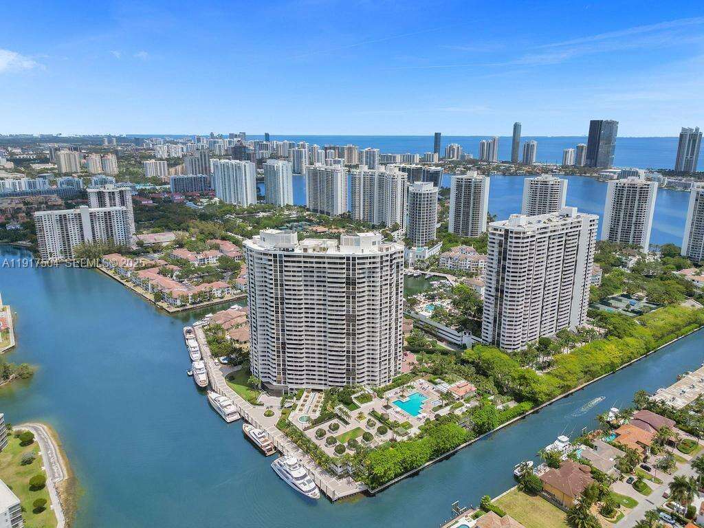 1000 Williams Island at 1000 Island Blvd, Aventura, FL 33160 - For Sale photo 9