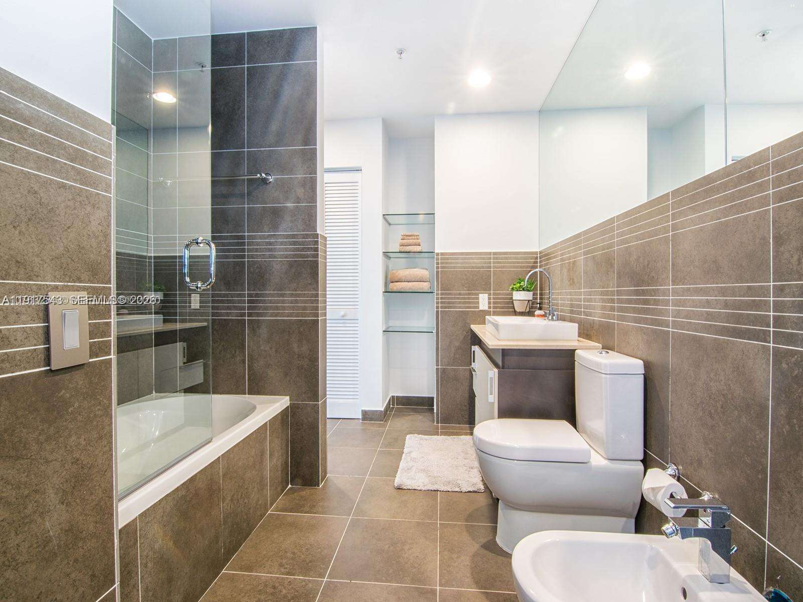 Artepark South at 2100 Park Ave, Miami Beach, FL 33139 - For Sale photo 16