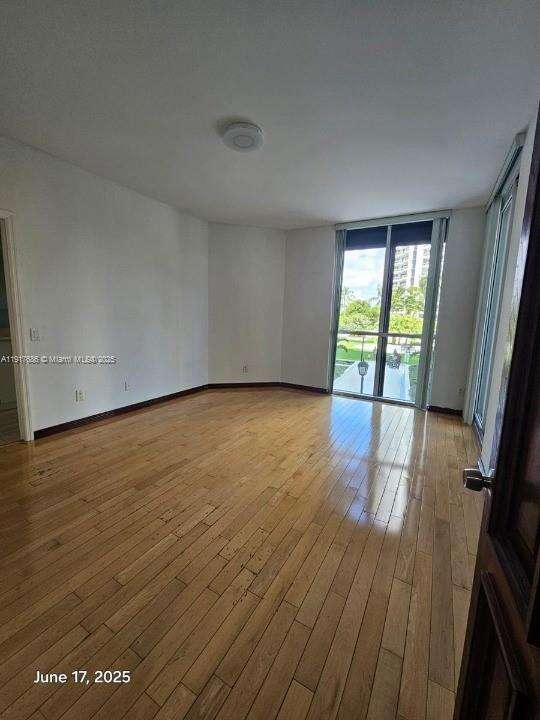 Atlantic 3 at 21050 Point Pl, Aventura, FL 33180 - For Sale photo 13