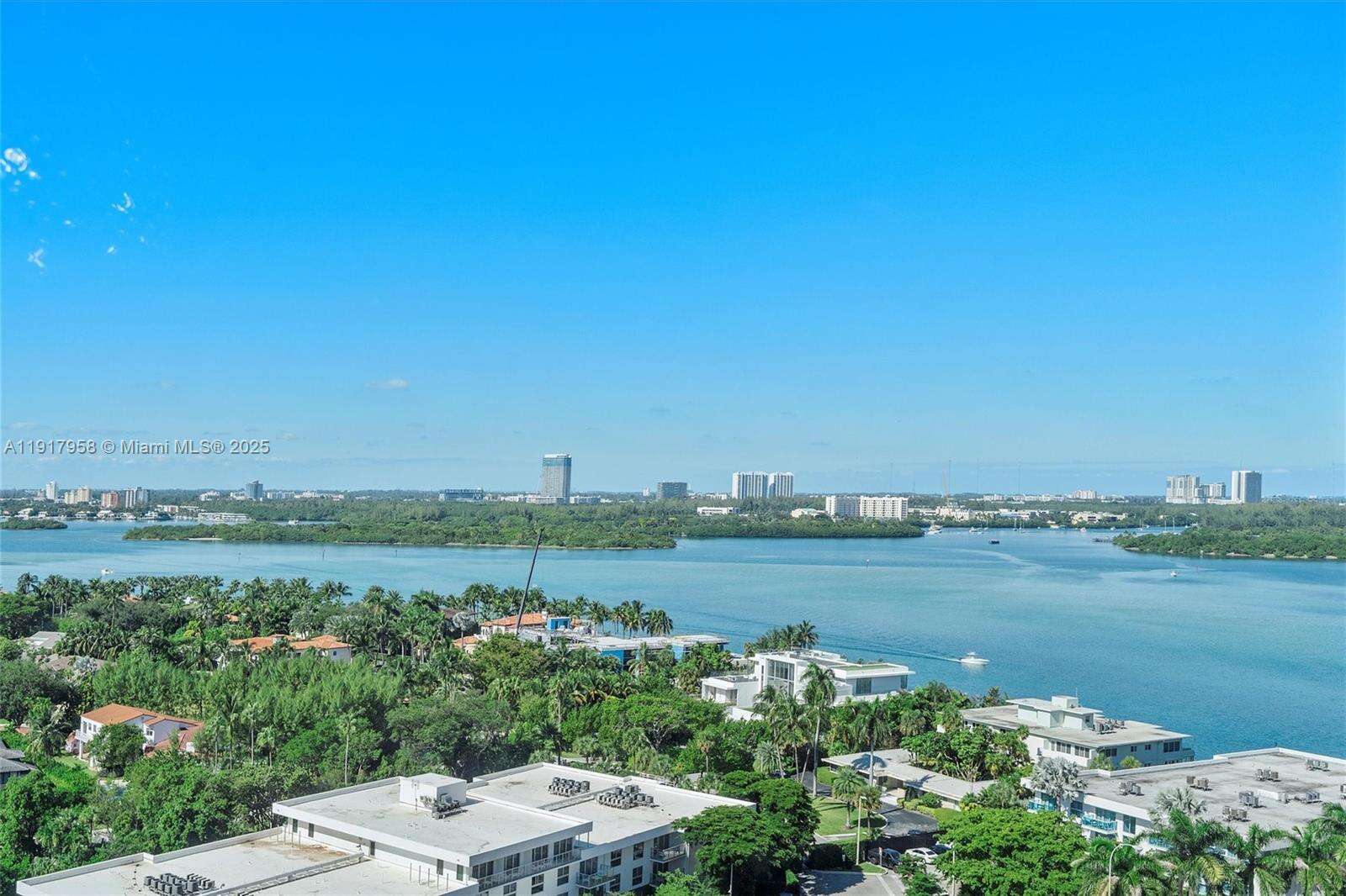 HARBOUR HOUSE - 10275 Collins Ave, Bal Harbour, FL 33154 | Picture 25