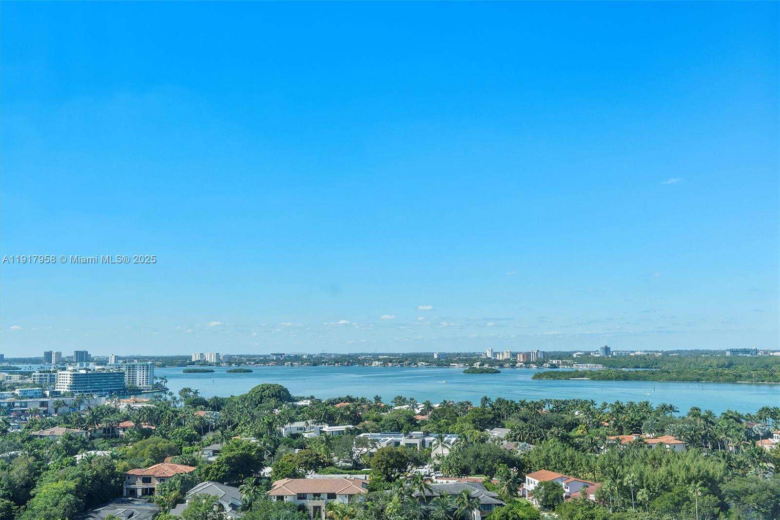 HARBOUR HOUSE - 10275 Collins Ave, Bal Harbour, FL 33154 | Picture 27