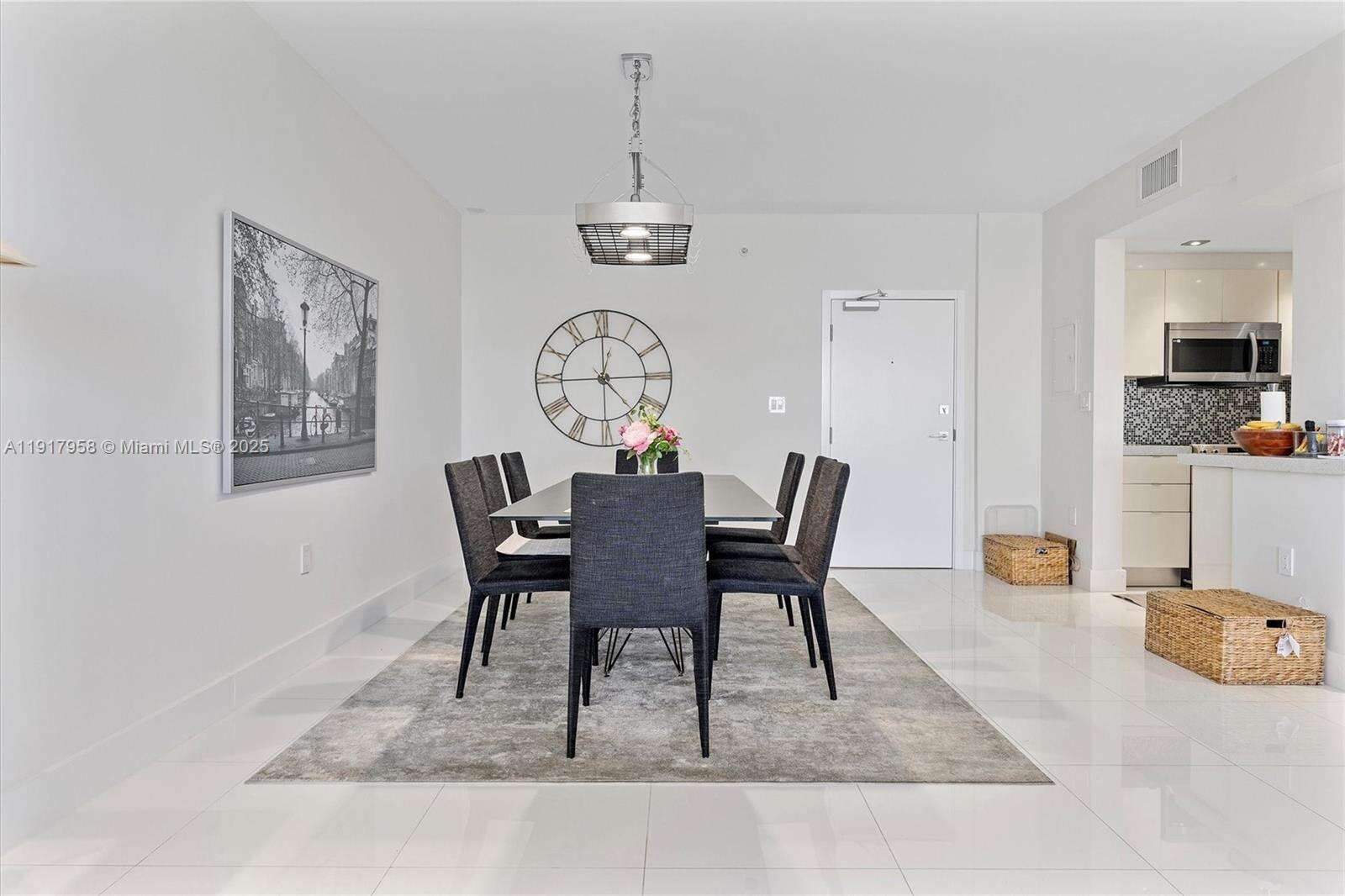 HARBOUR HOUSE - 10275 Collins Ave, Bal Harbour, FL 33154 | Picture 8