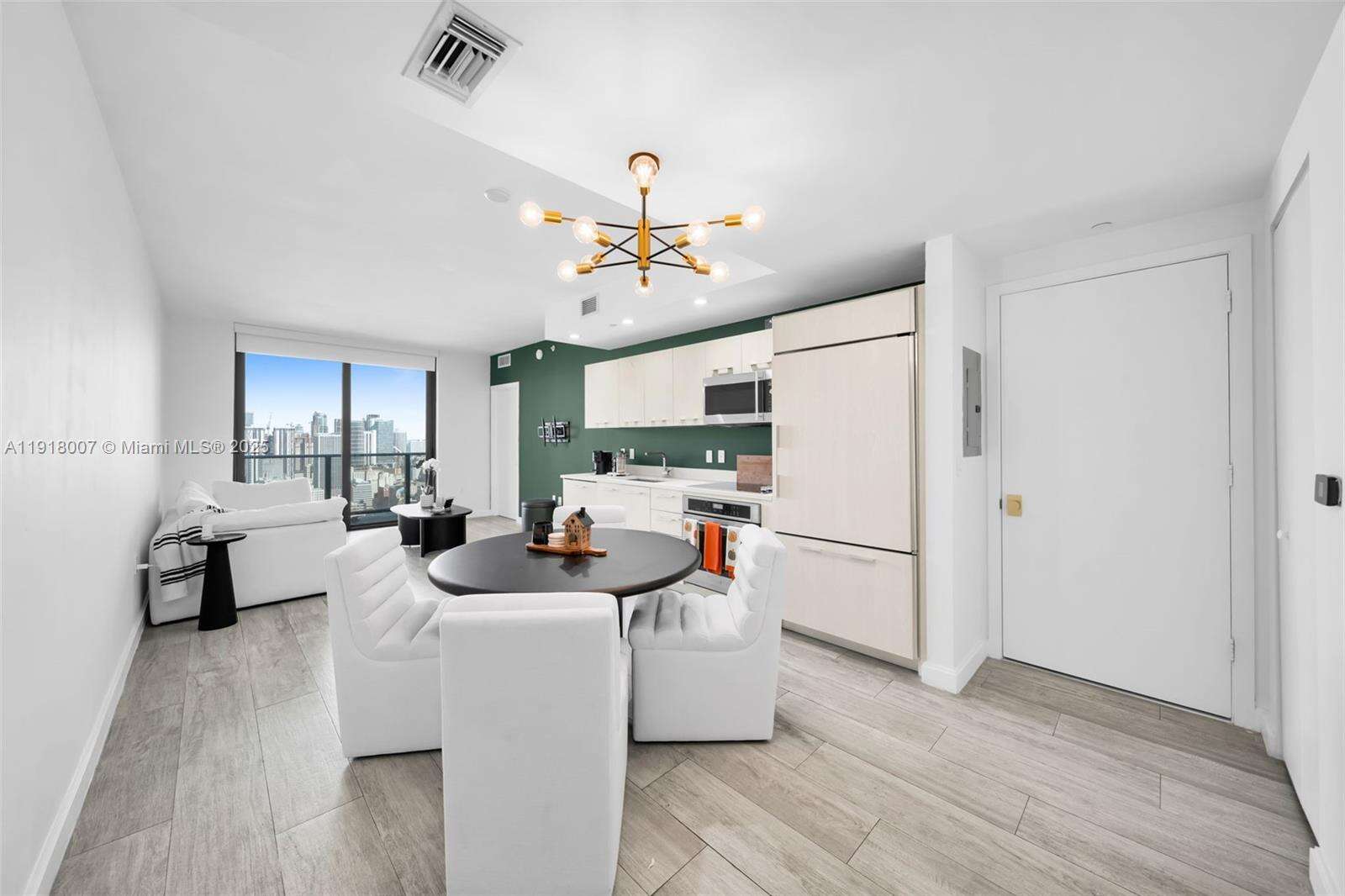 Brickell Heights East at 45 9 St, Miami, FL 33130 - For Sale photo 2