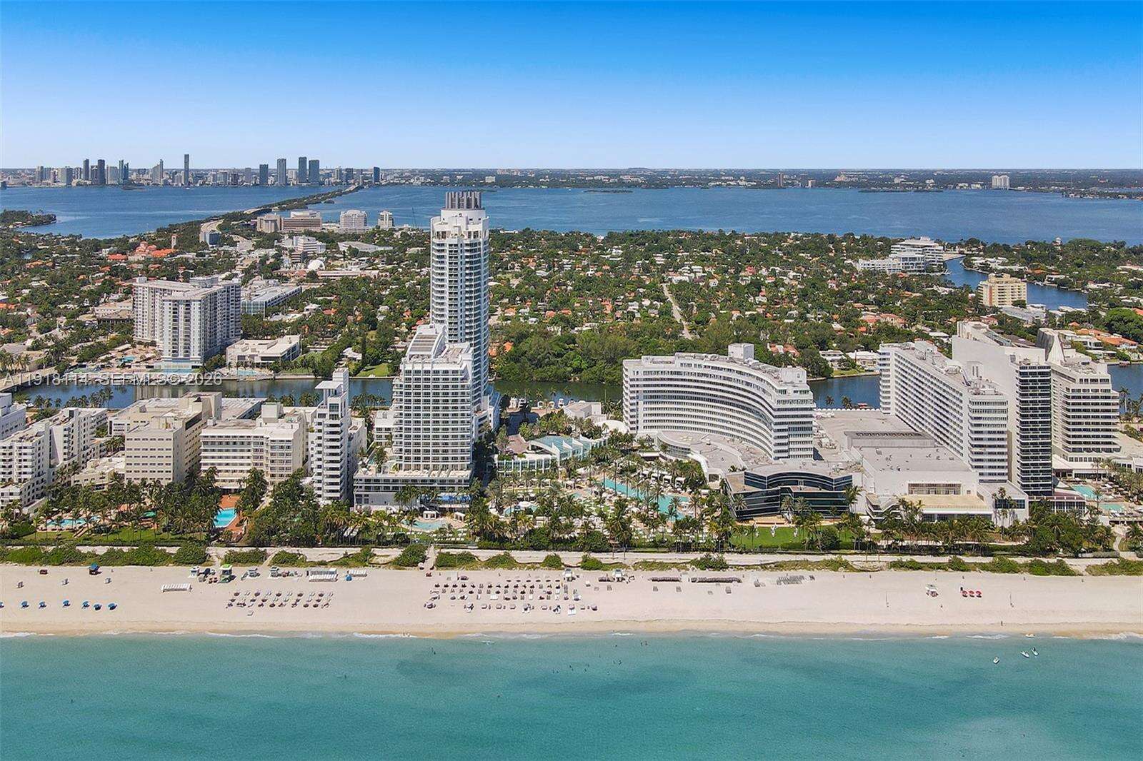 Fontainebleau 3 at 4391 Collins Ave, Miami Beach, FL 33140 - For Sale photo 1