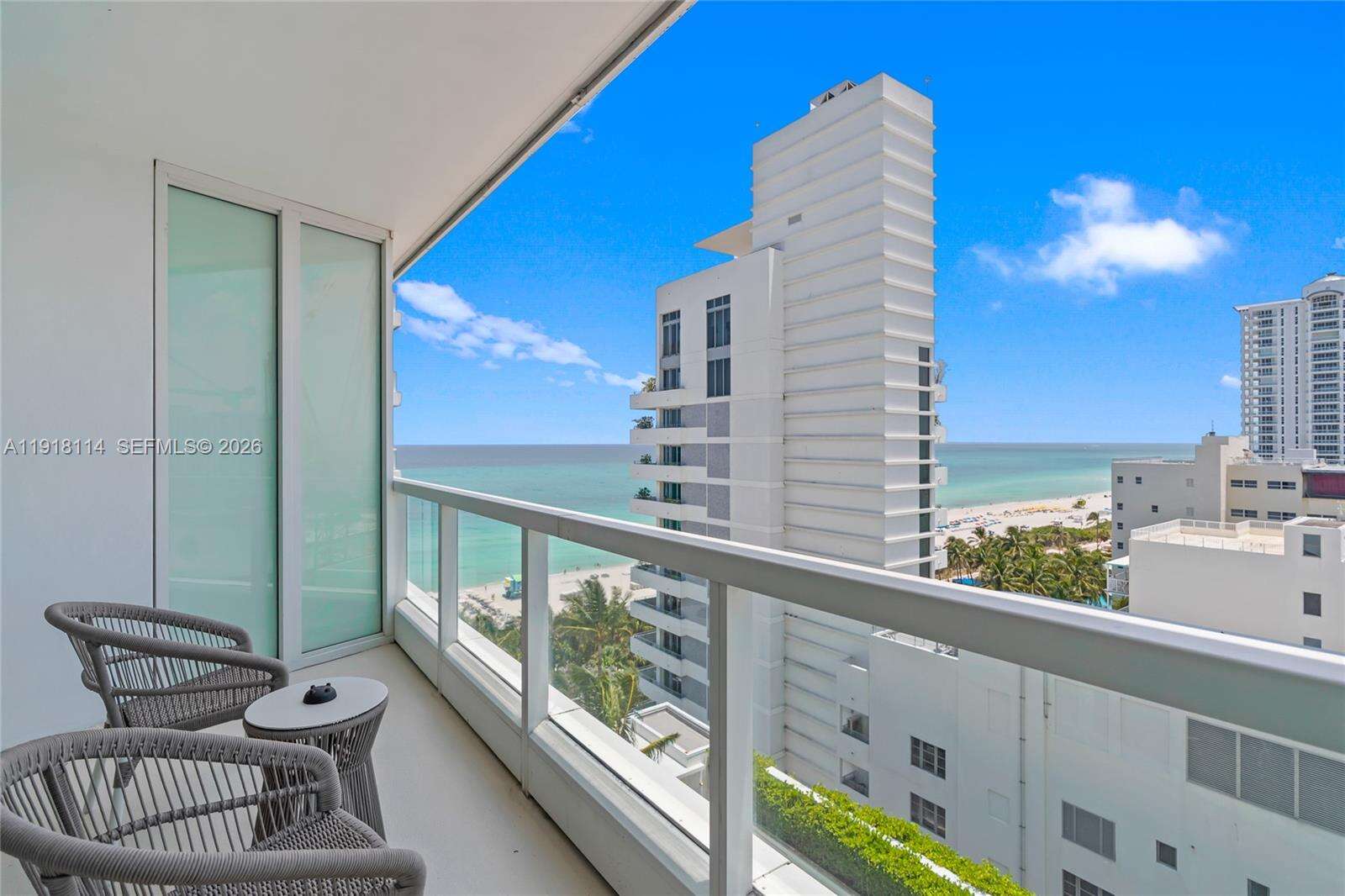 Fontainebleau 3 at 4391 Collins Ave, Miami Beach, FL 33140 - For Sale photo 4