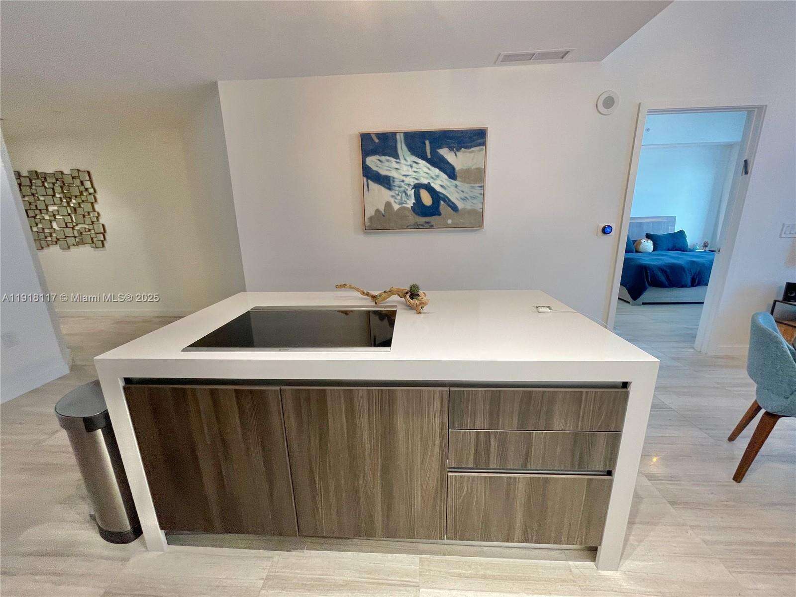 Paramount Miami Worldcenter at 851 1 Ave, Miami, FL 33132 - For Sale photo 29