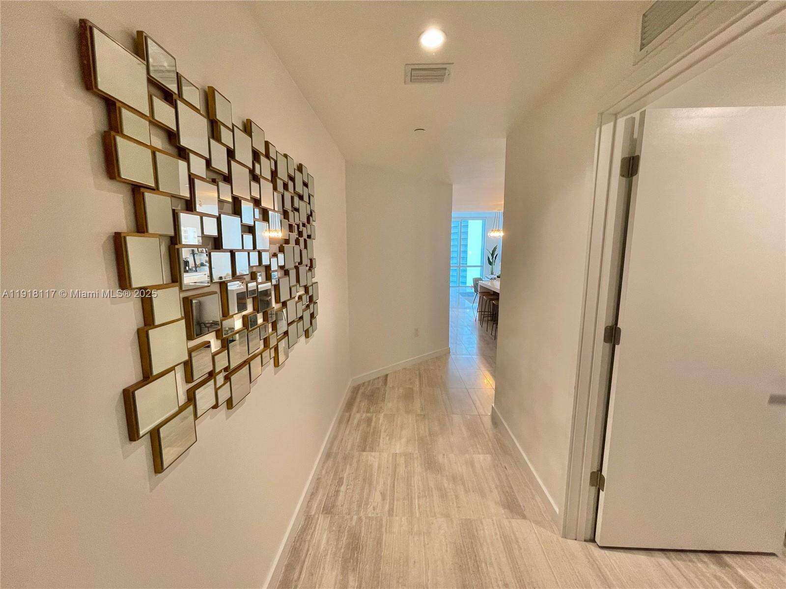 Paramount Miami Worldcenter at 851 1 Ave, Miami, FL 33132 - For Sale photo 43