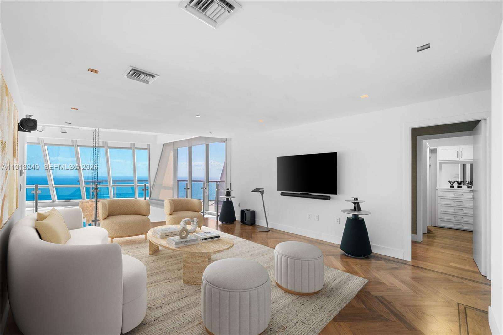 JADE OCEAN - 17121 Collins Ave, Sunny Isles Beach, FL 33160 | Picture 3