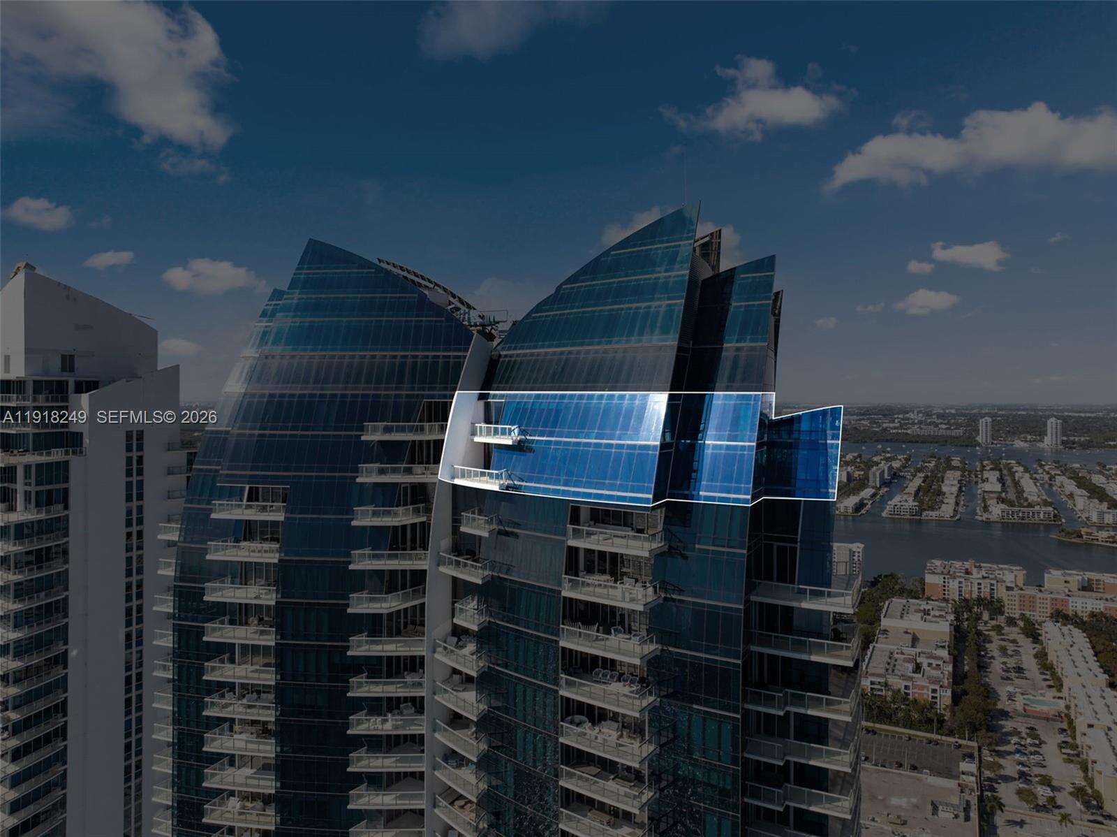 JADE OCEAN - 17121 Collins Ave, Sunny Isles Beach, FL 33160 | Picture 5