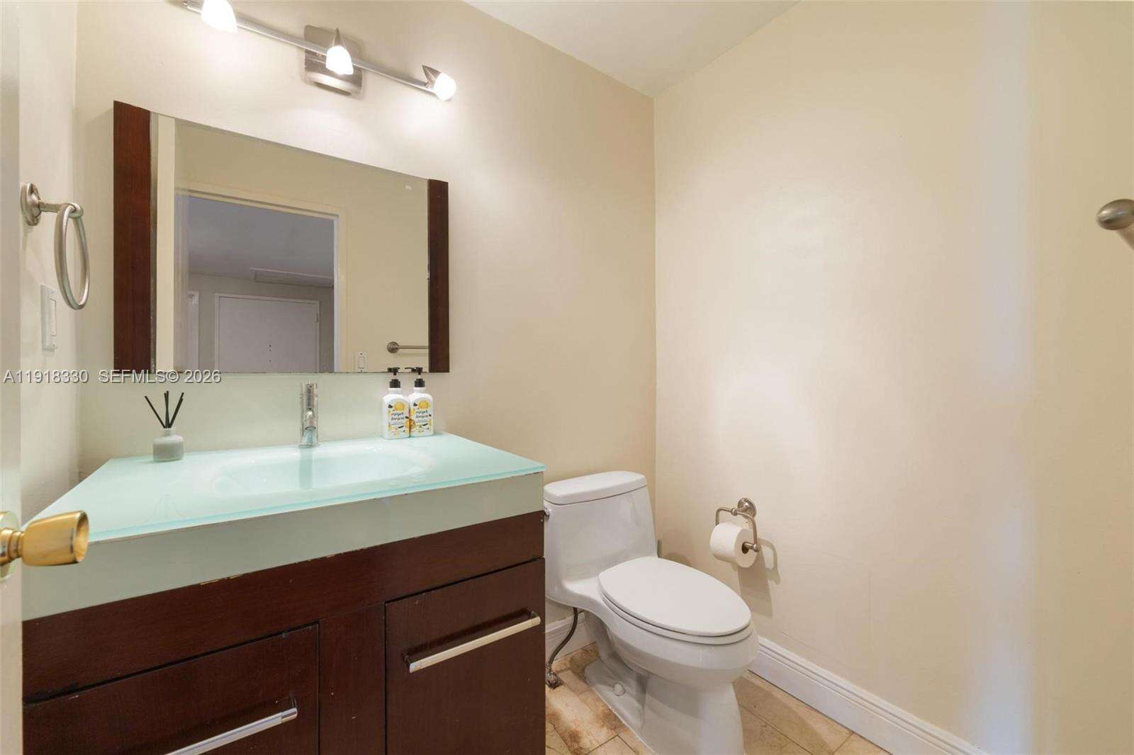 Blair House at 9102 Bay Harbor Dr, Bay Harbor Islands, FL 33154 - For Sale photo 24