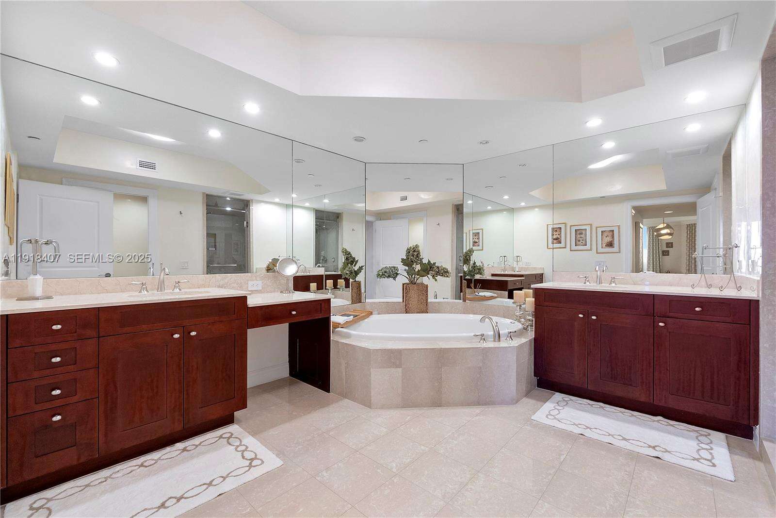 BELLAMARE WILLIAMS ISLAND - 6000 Island Blvd, Aventura, FL 33160 | Picture 32