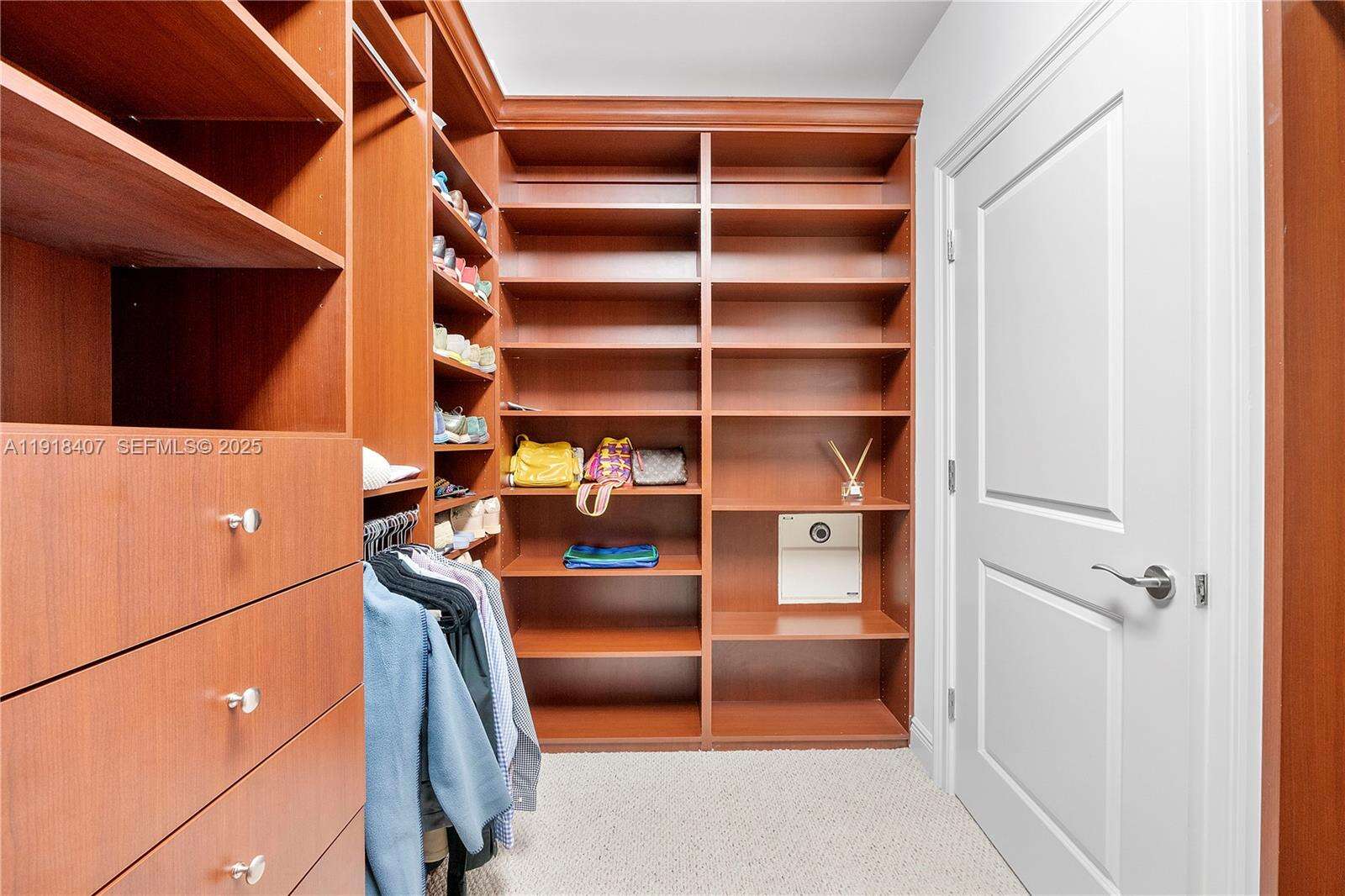 BELLAMARE WILLIAMS ISLAND - 6000 Island Blvd, Aventura, FL 33160 | Picture 33