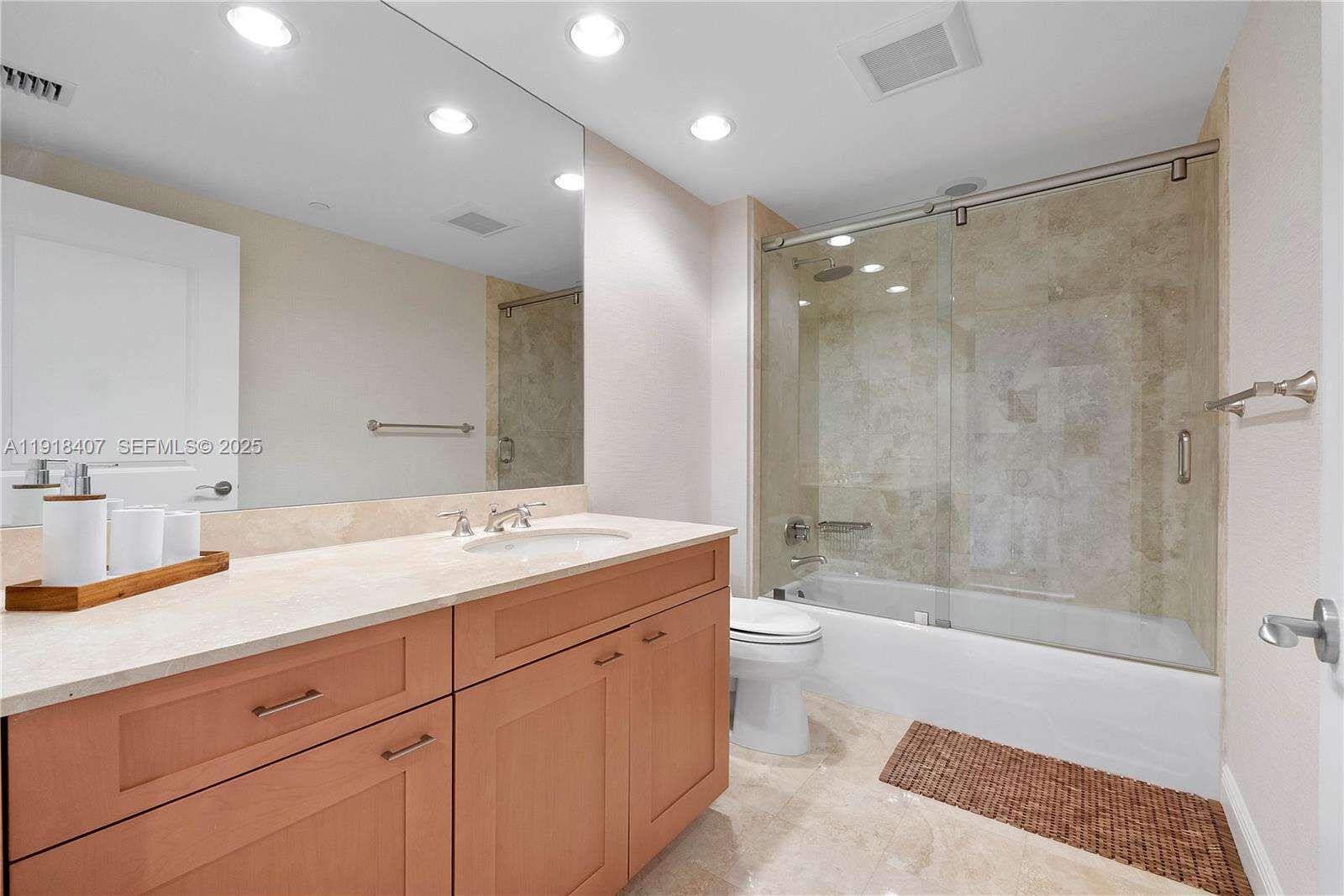 BELLAMARE WILLIAMS ISLAND - 6000 Island Blvd, Aventura, FL 33160 | Picture 37