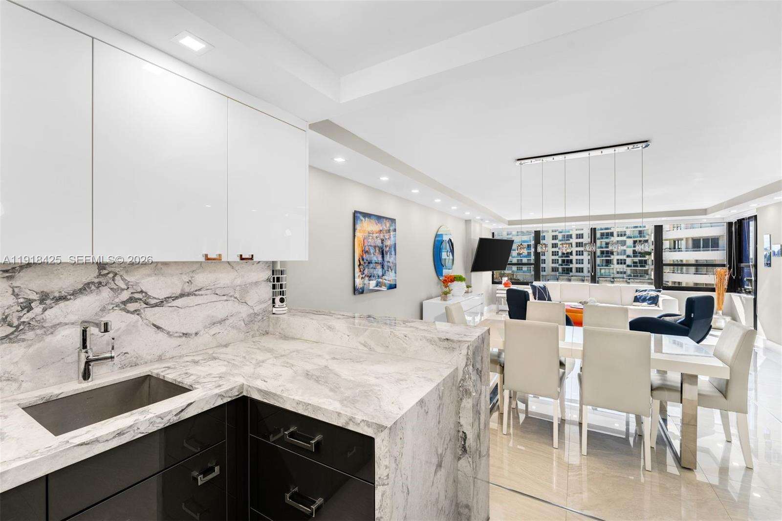 The Alexander at 5225 Collins Ave, Miami Beach, FL 33140 - For Sale photo 6